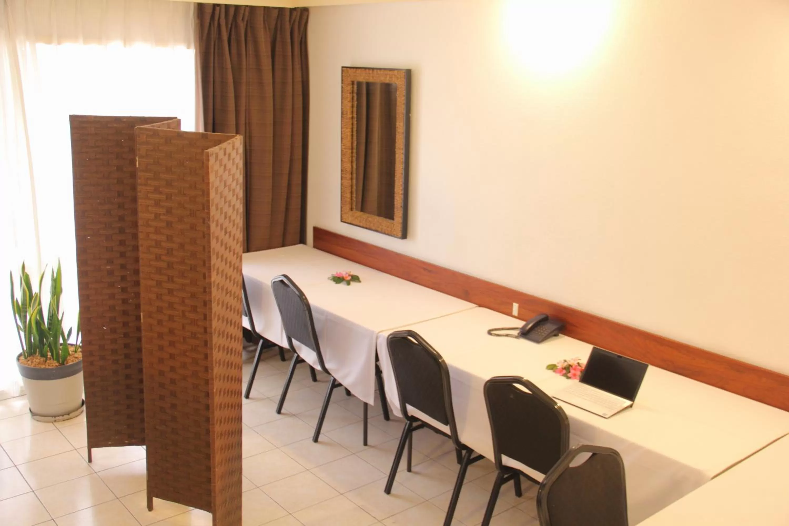 Business facilities in The Melanesian Port Vila