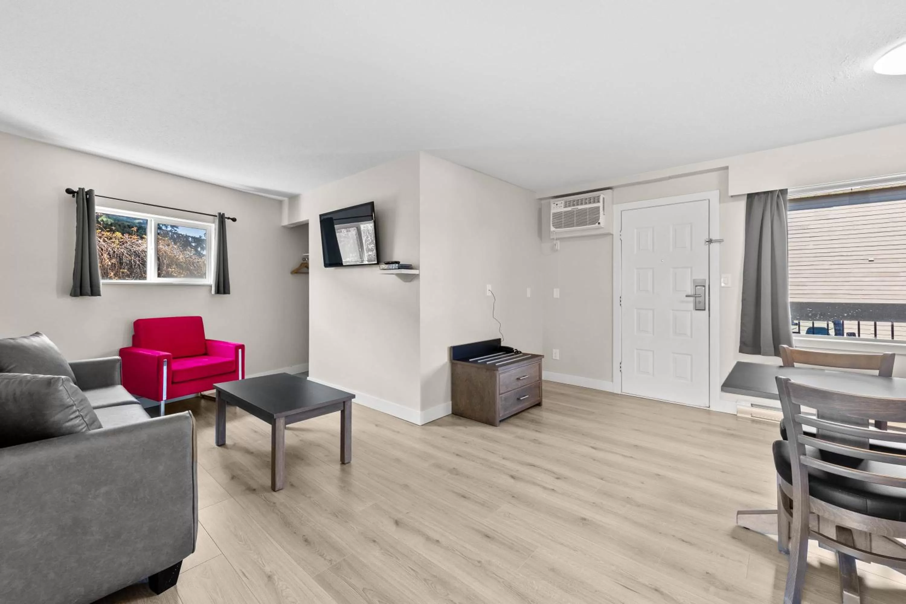 TV and multimedia in The Vista Inn