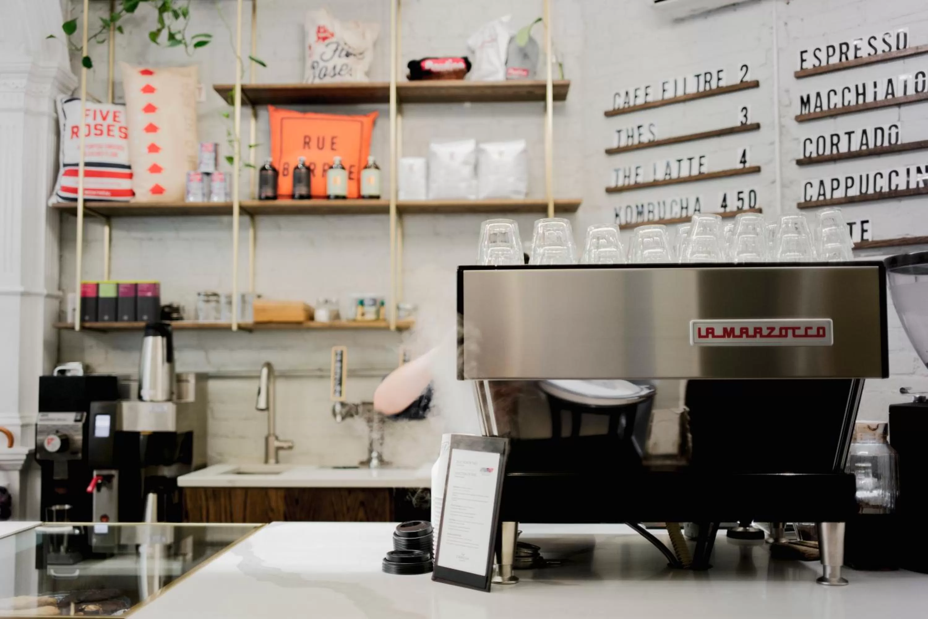 Coffee/tea facilities in Ambrose House & Cafe - SELF CHECK-IN GUESTHOUSE