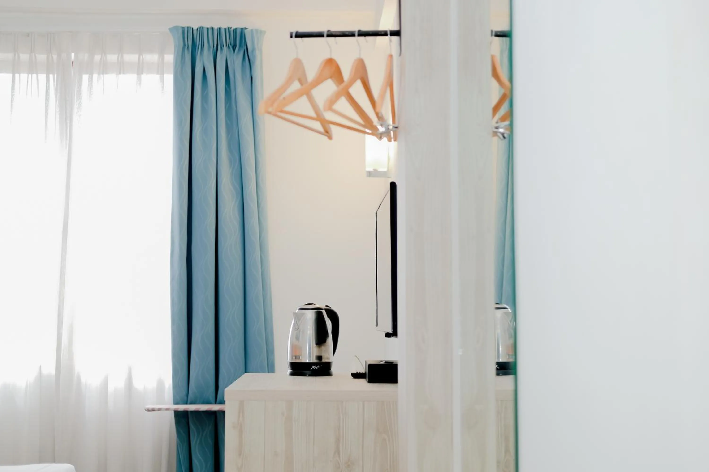 Coffee/tea facilities, Bed in Alamis City Kuala Lumpur - Formerly EDC Hotel Kuala Lumpur