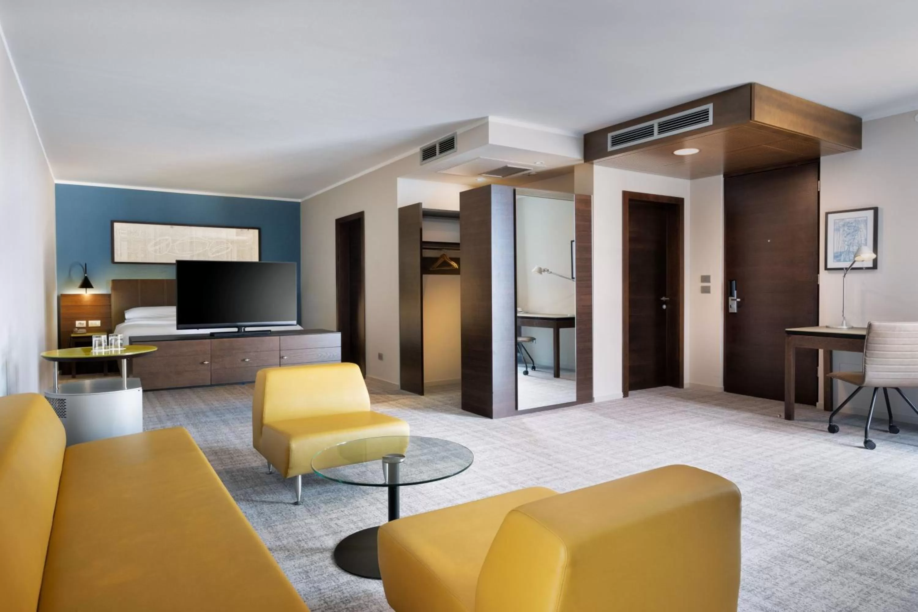 Living room in Four Points Sheraton Bolzano Bozen