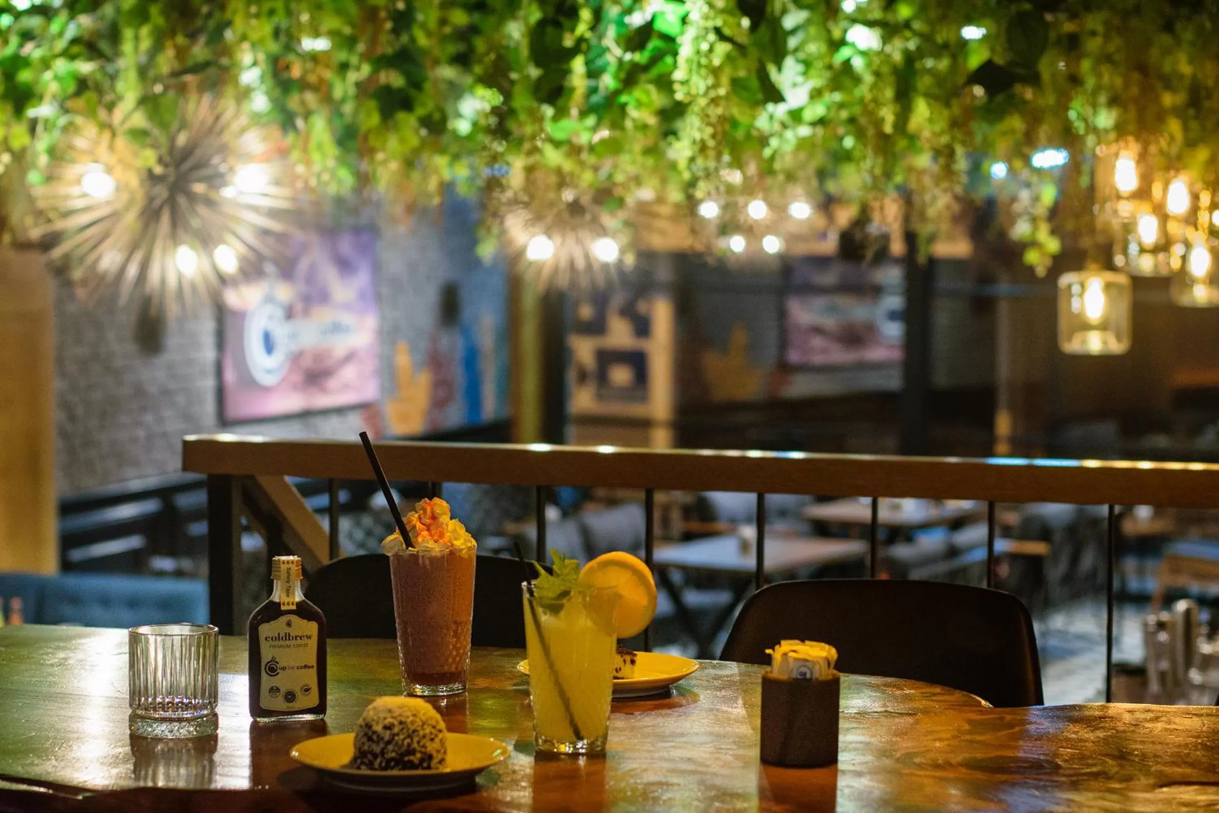 Restaurant/places to eat in Hotel Bossuite Kadikoy