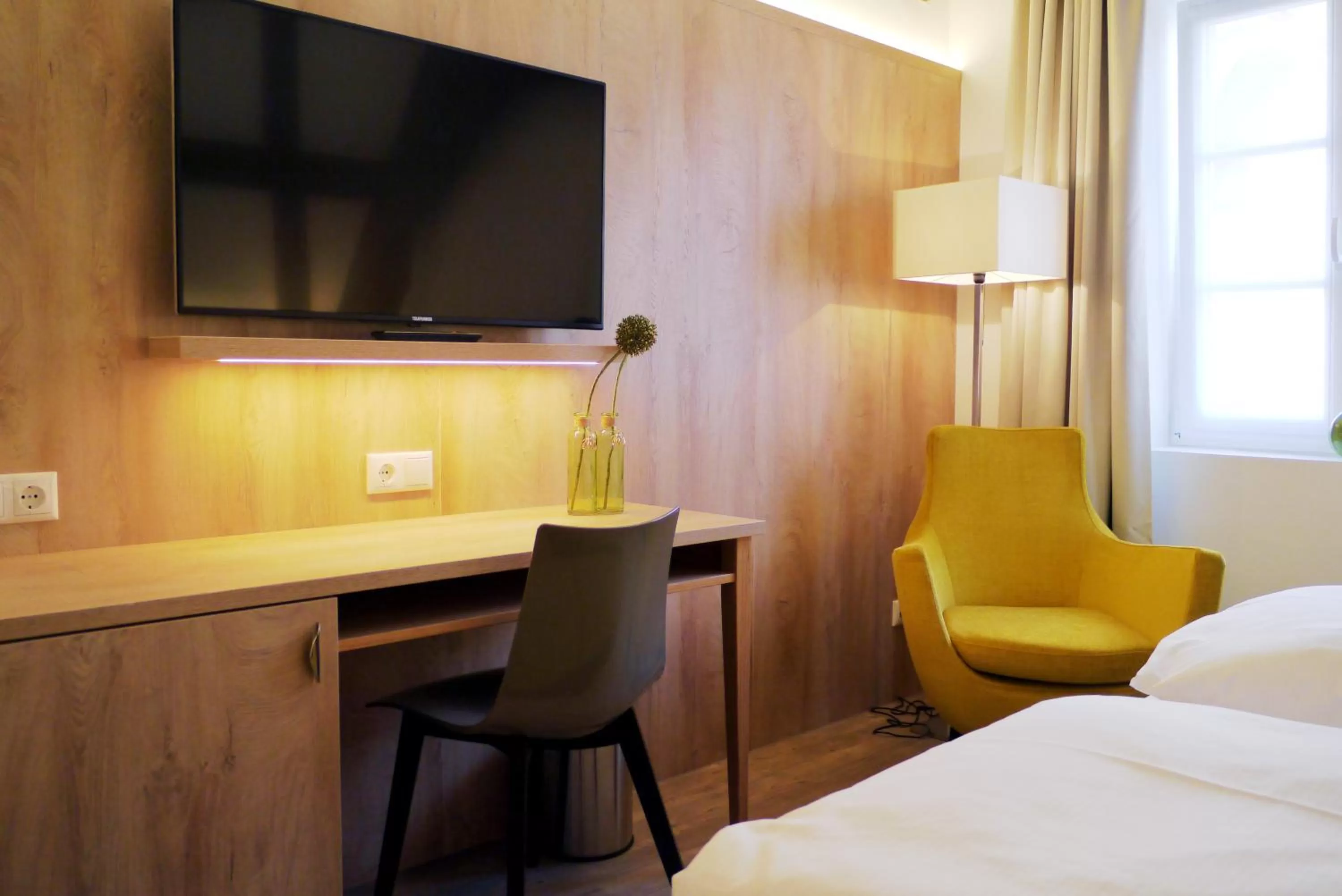 Photo of the whole room, Bed in Das Brunners