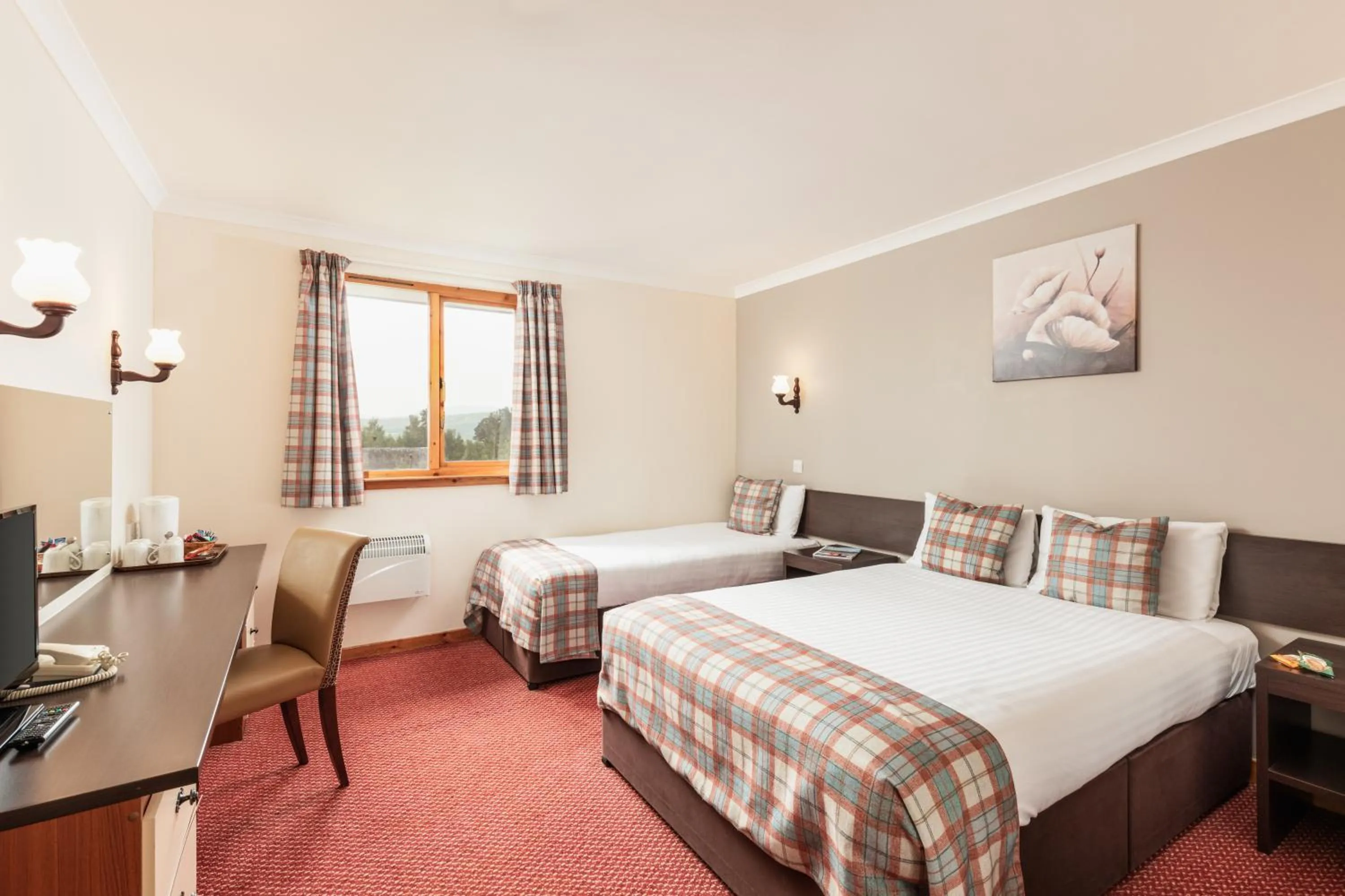 Bedroom, Bed in Highlander Hotel ‘A Bespoke Hotel’