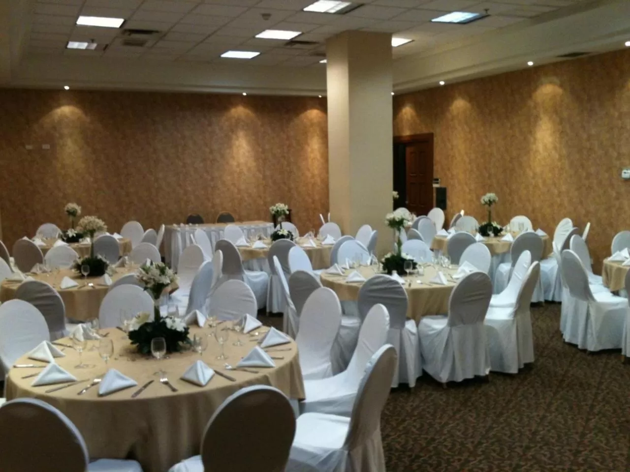 Living room in Best Western PLUS Los Mochis