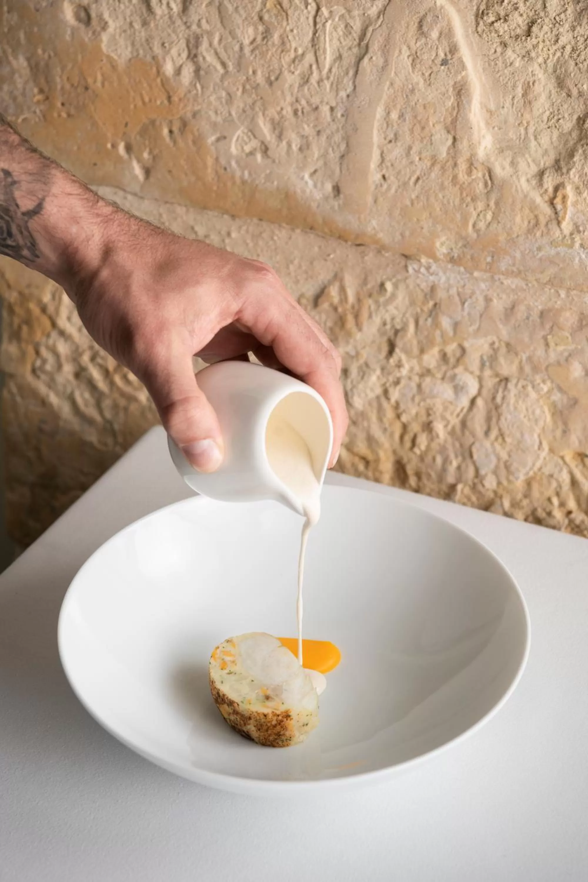 Restaurant/places to eat in Iniala Harbour House