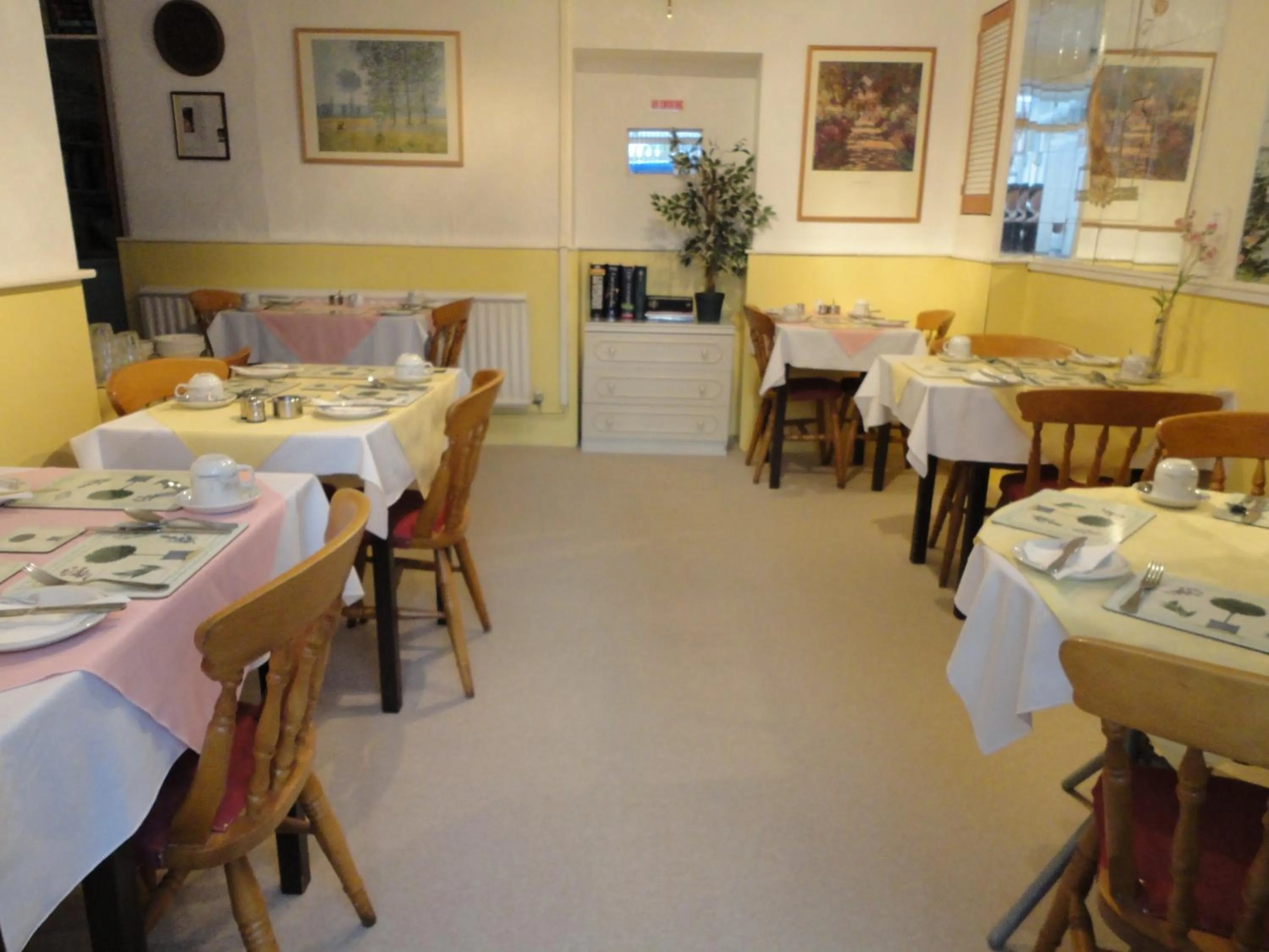 Restaurant/places to eat in Haven House