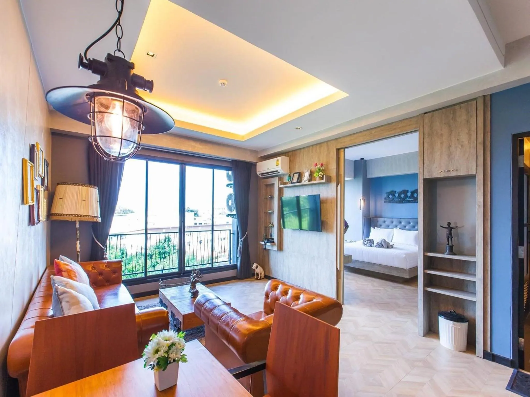 Coffee/tea facilities, Bed in Loft Mania Boutique Hotel