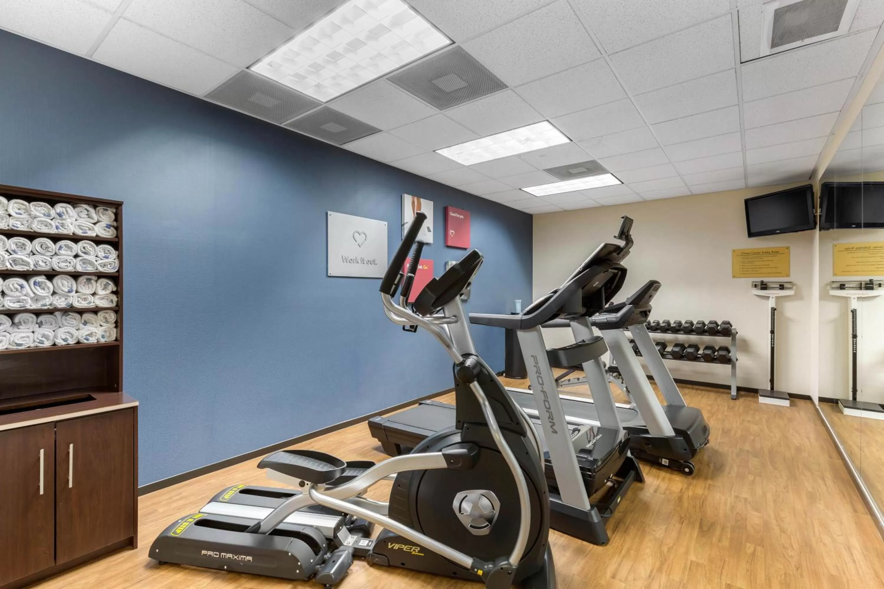 Fitness centre/facilities in Comfort Suites Elkridge Columbia Gateway