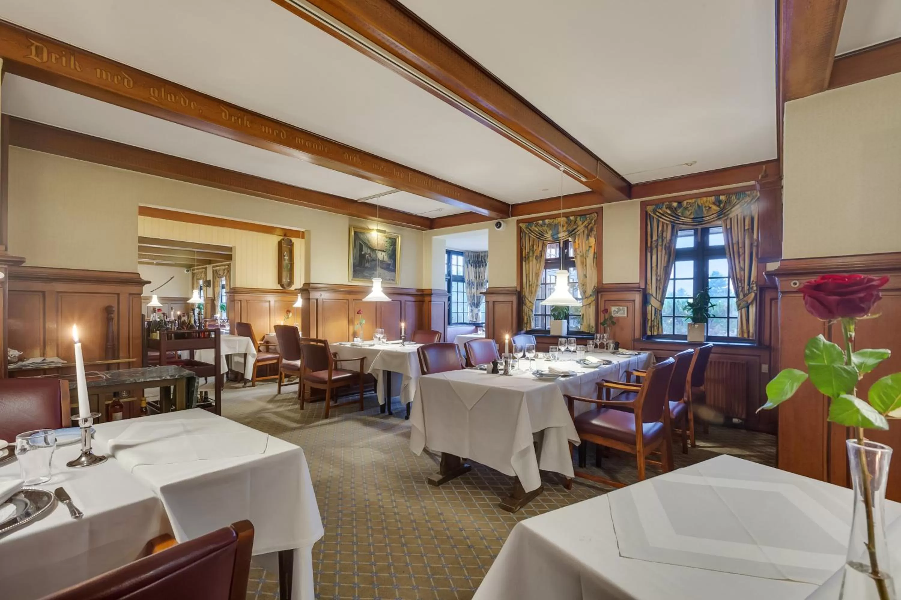 Restaurant/places to eat in Hotel Kryb I Ly Kro