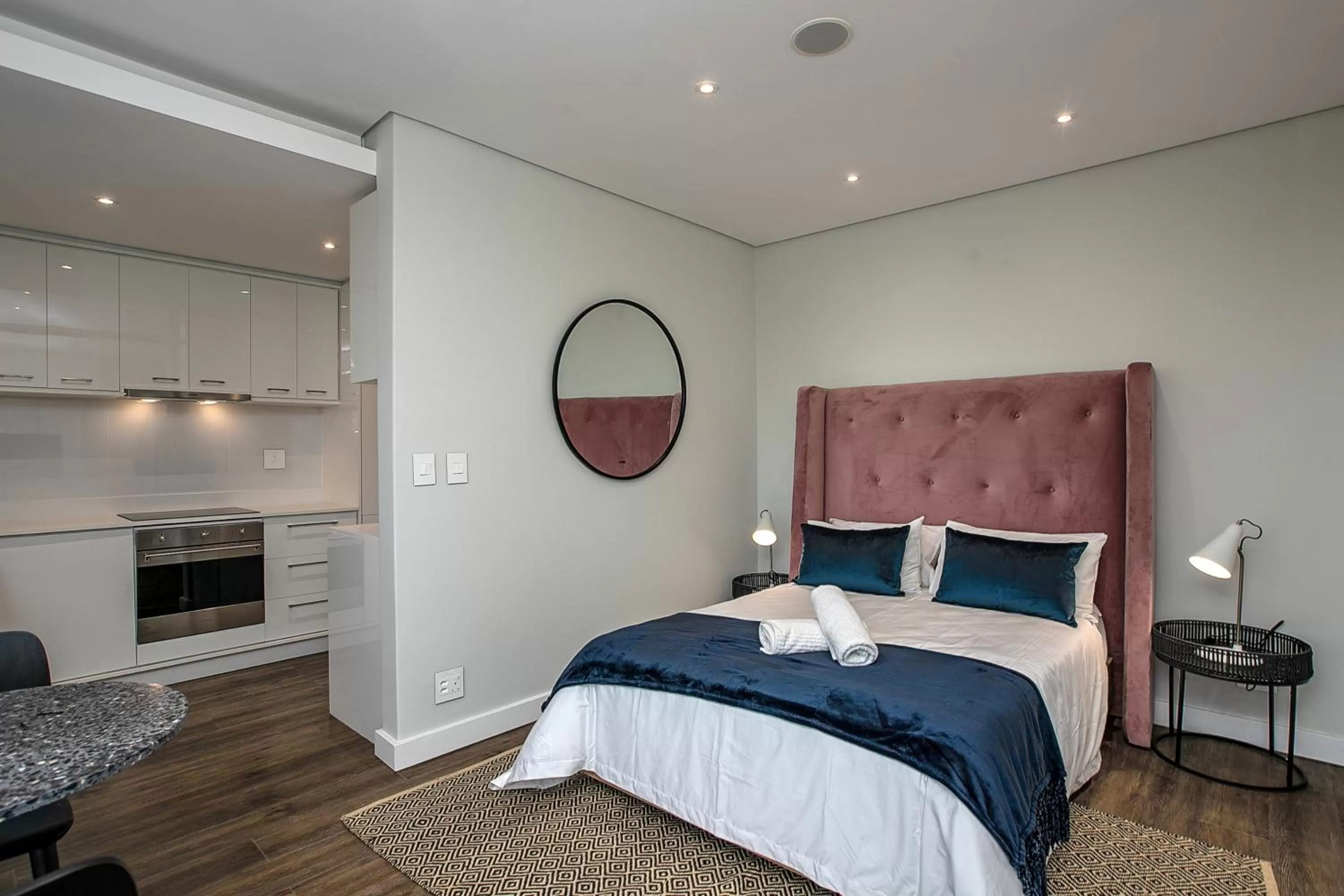 Bed in The Park Central Residence - WITH GENERATOR