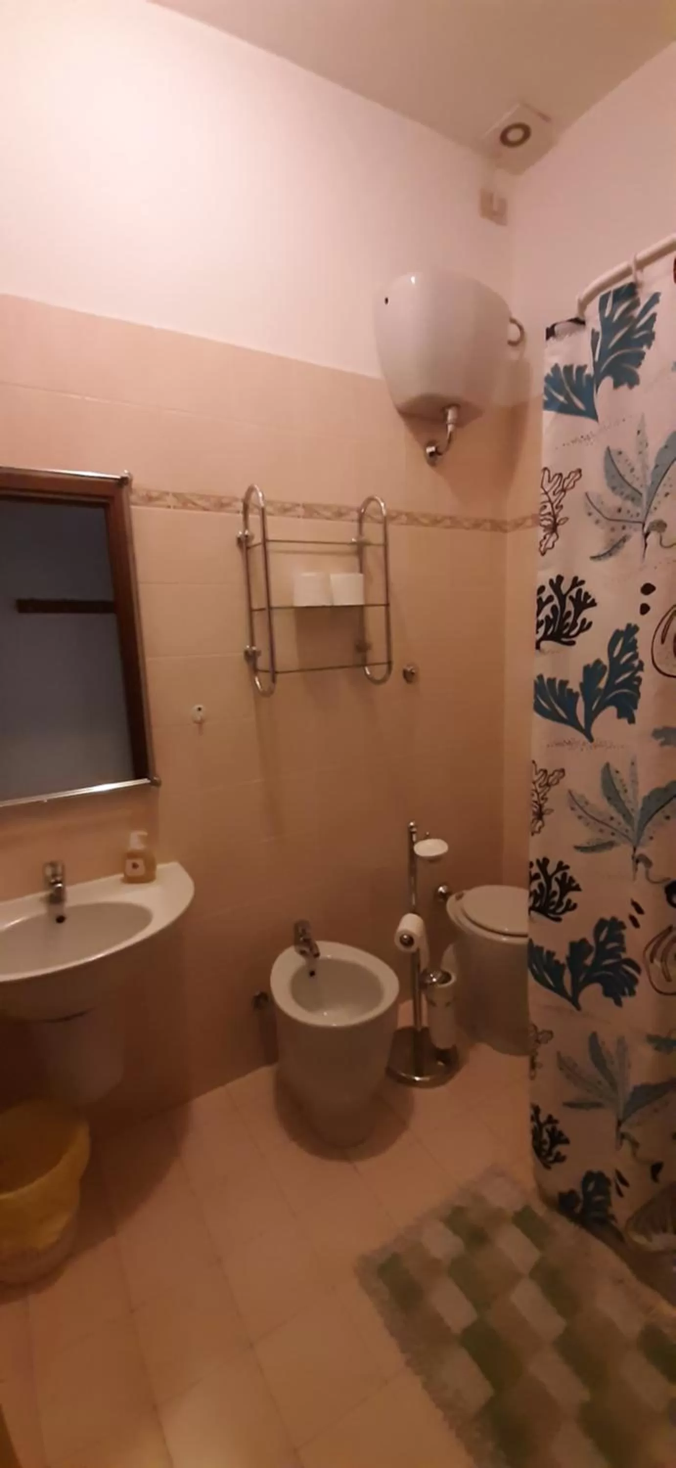 Shower in Casa per ferie religiosa Figlie di Nazareth