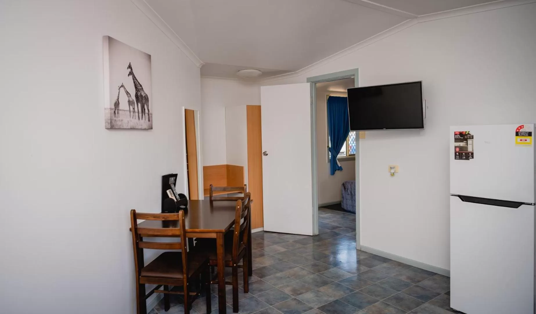 TV/Entertainment Center in Pete's Place Roma