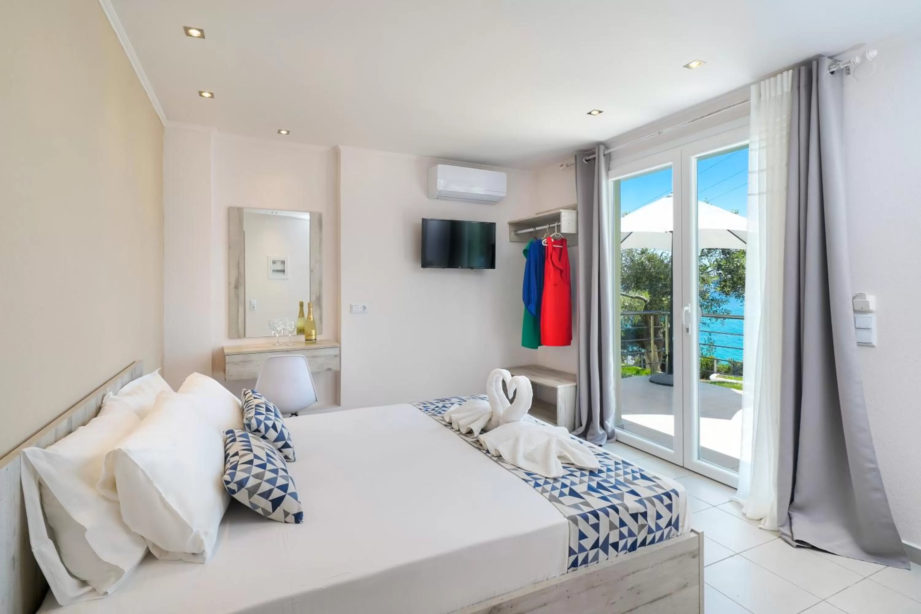 Bed in Endless View Villa