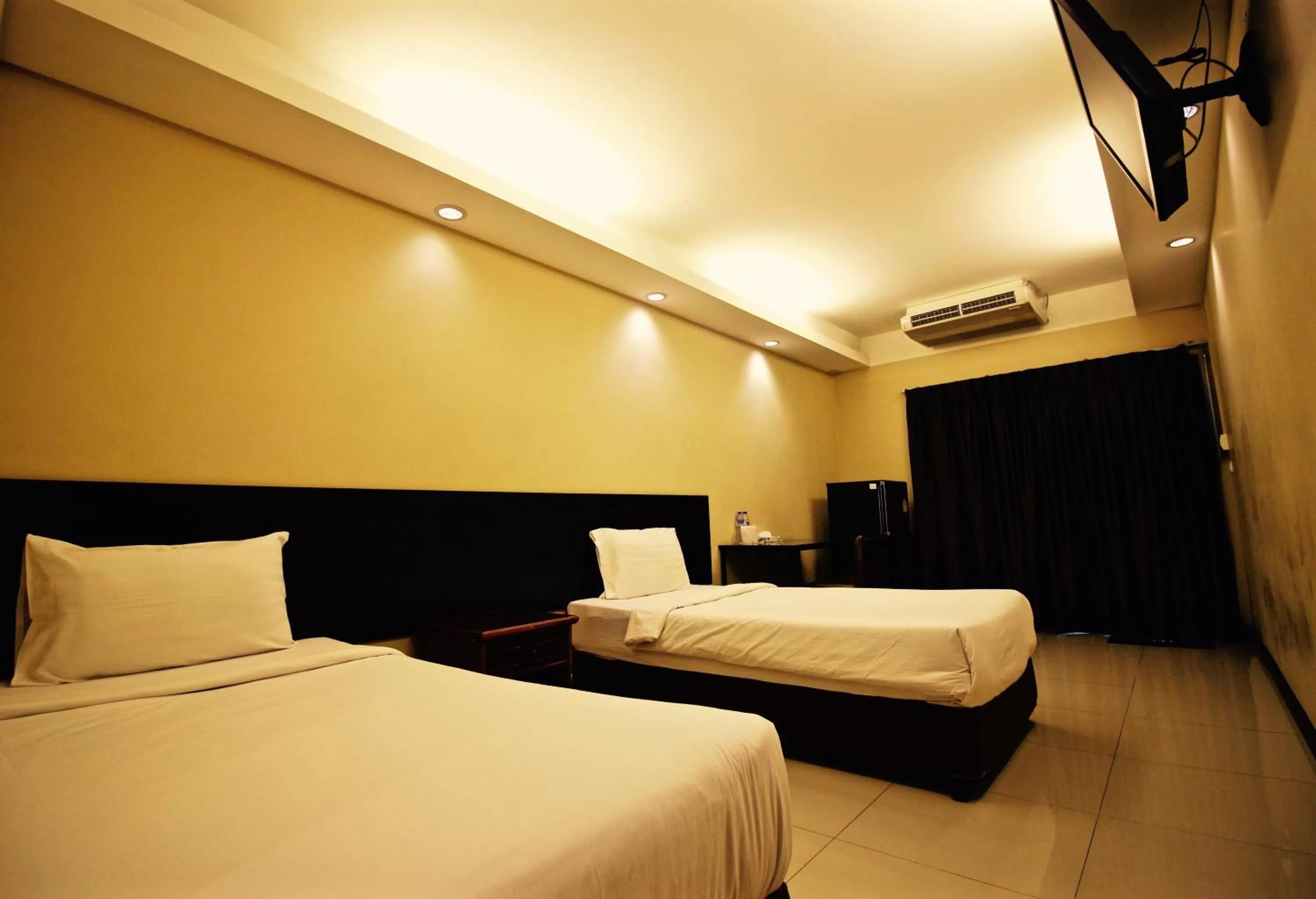 Bed in KKinn South Pattaya