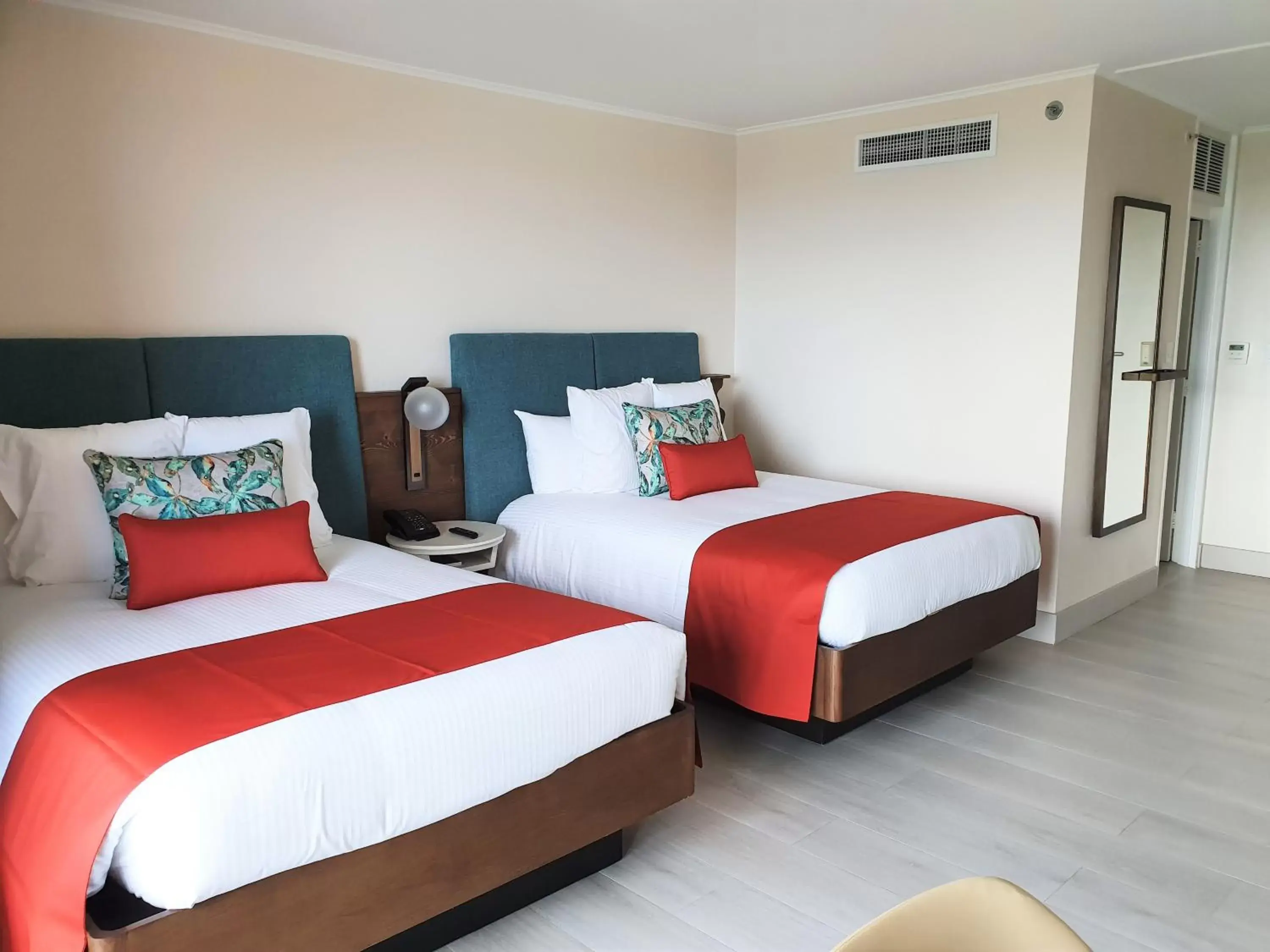 Preferred Club Deluxe Ocean View Double - single occupancy in Dreams Curacao Resort, Spa & Casino Preferred Club Deluxe Ocean View Double - single occupancy in Dreams Curacao Resort, Spa & Casino