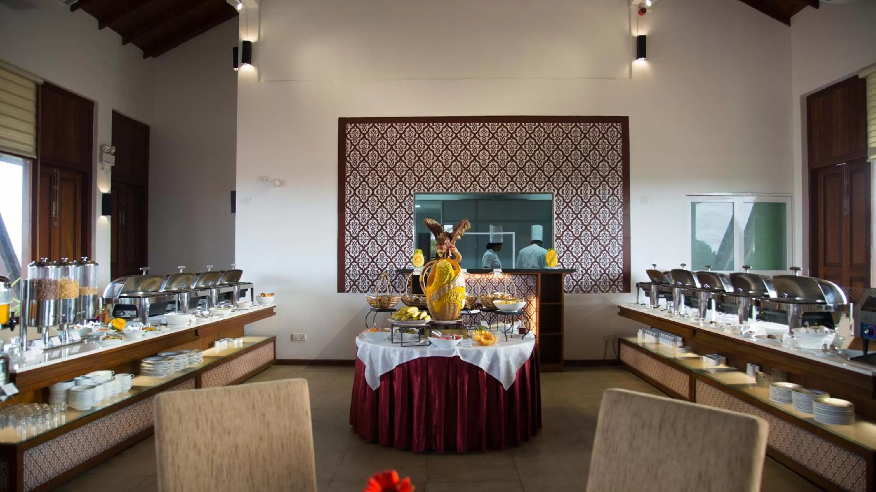 Restaurant/Places to Eat in The Thinnai - All-Suites Boutique Hotel