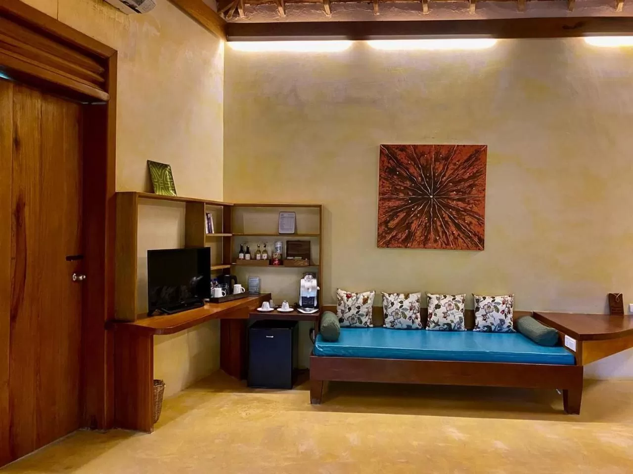 Seating area in Veranda Natural Resort