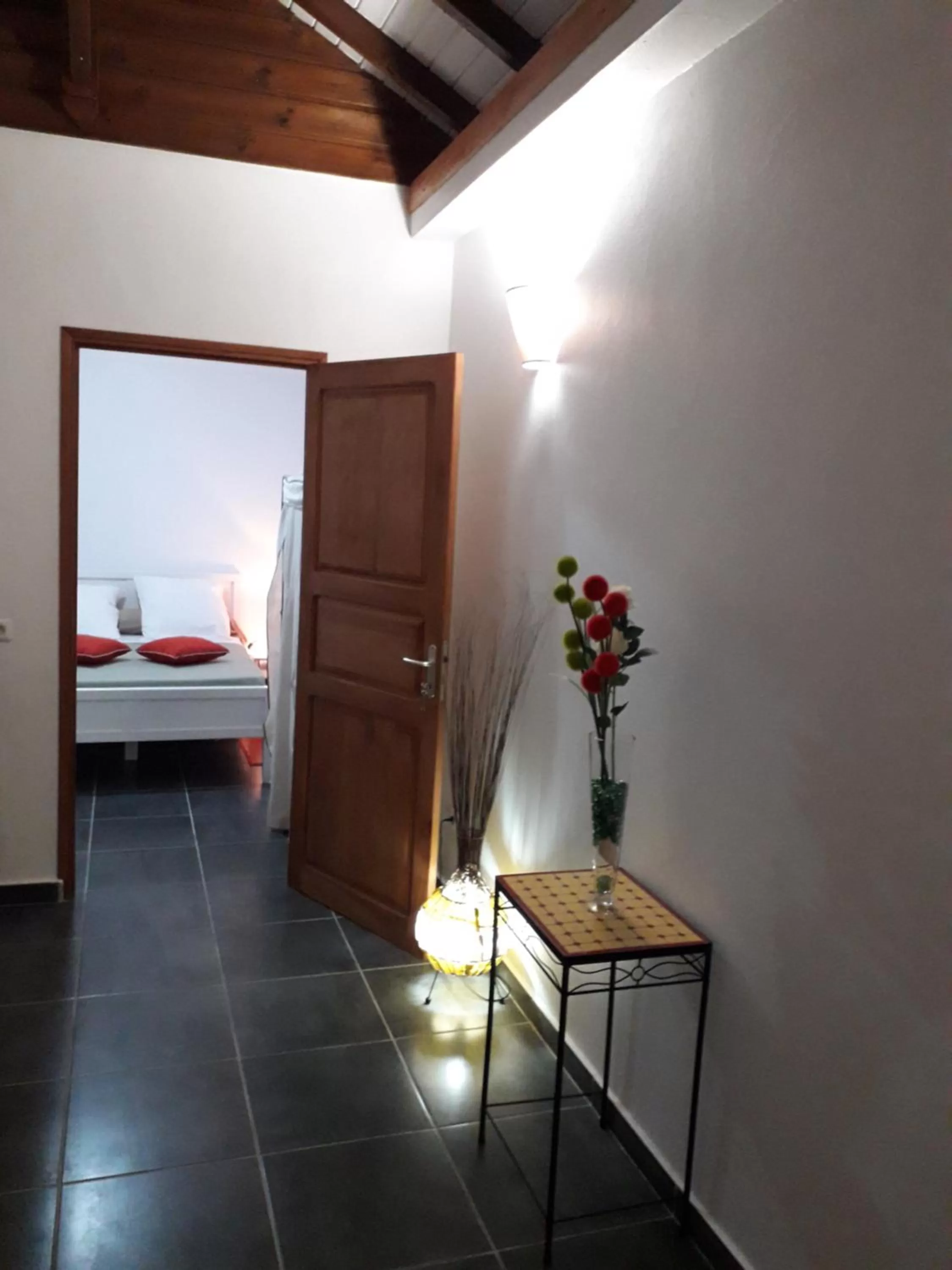 Decorative detail in Le Saint Georges