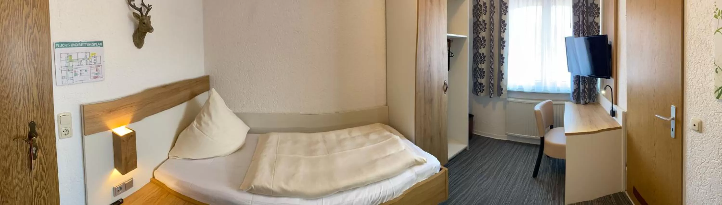 Bedroom, Bed in Hotel Berghof Wasserkuppe & Gästehaus Fuldaquelle