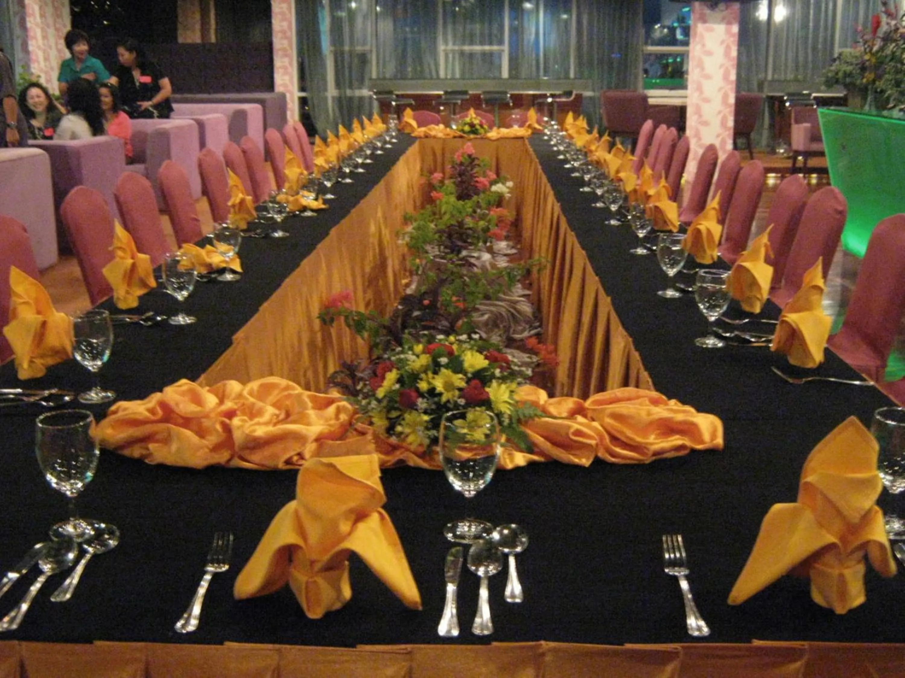 Banquet/Function facilities in Courtyard Hotel 1Borneo
