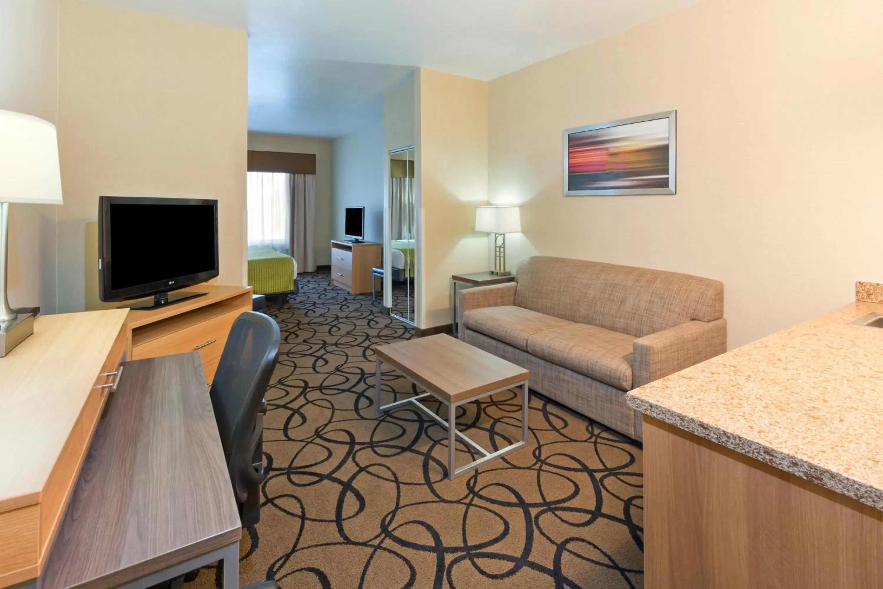 Executive King Room - Disability Access Hearing Accessible - Non-Smoking in Holiday Inn Express Hotel and Suites - Henderson, an IHG Hotel Executive King Room - Disability Access Hearing Accessible - Non-Smoking in Holiday Inn Express Hotel and Suites - Henderson, an IHG Hotel