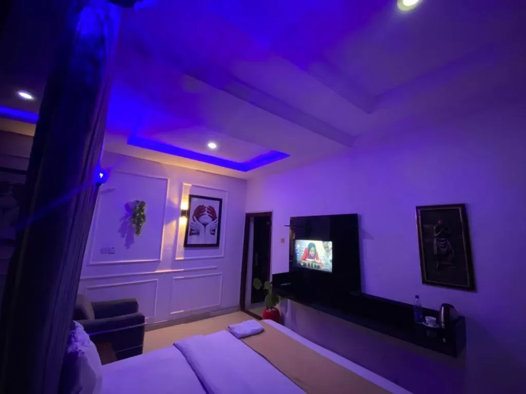 Evening entertainment in Palazzo Apartments