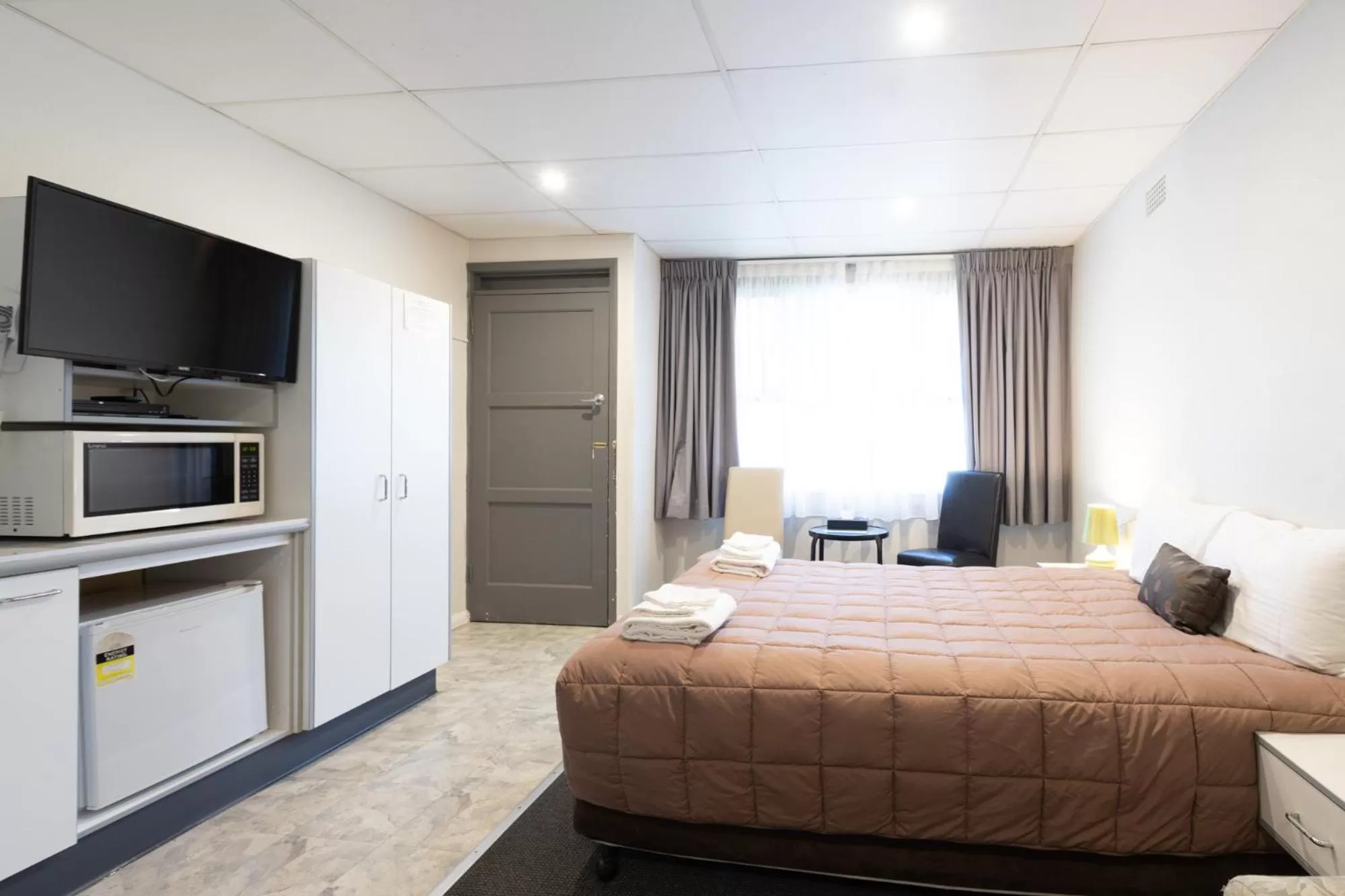 Bed in Mittagong Motel