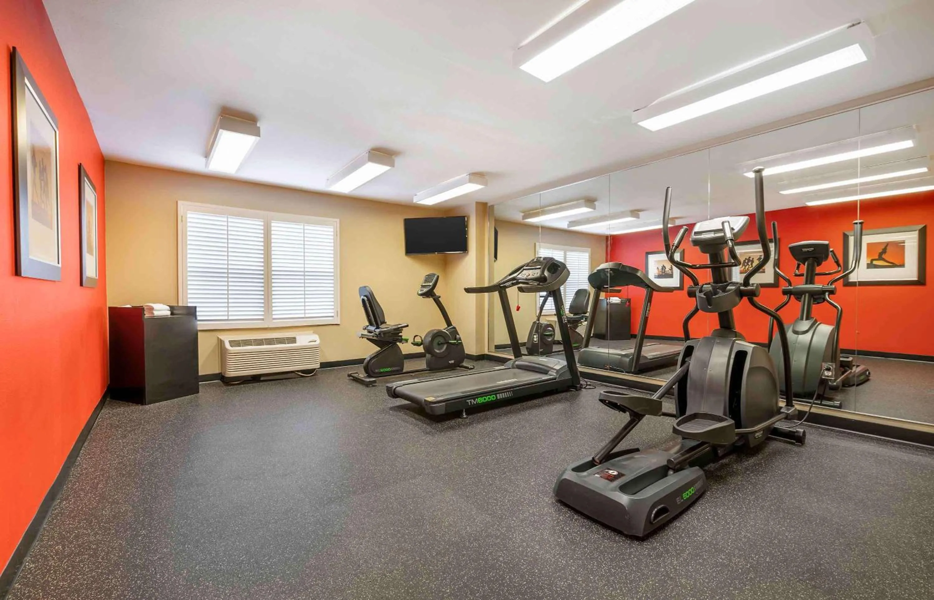 Fitness centre/facilities in Extended Stay America Suites - Indianapolis - Northwest - I-465