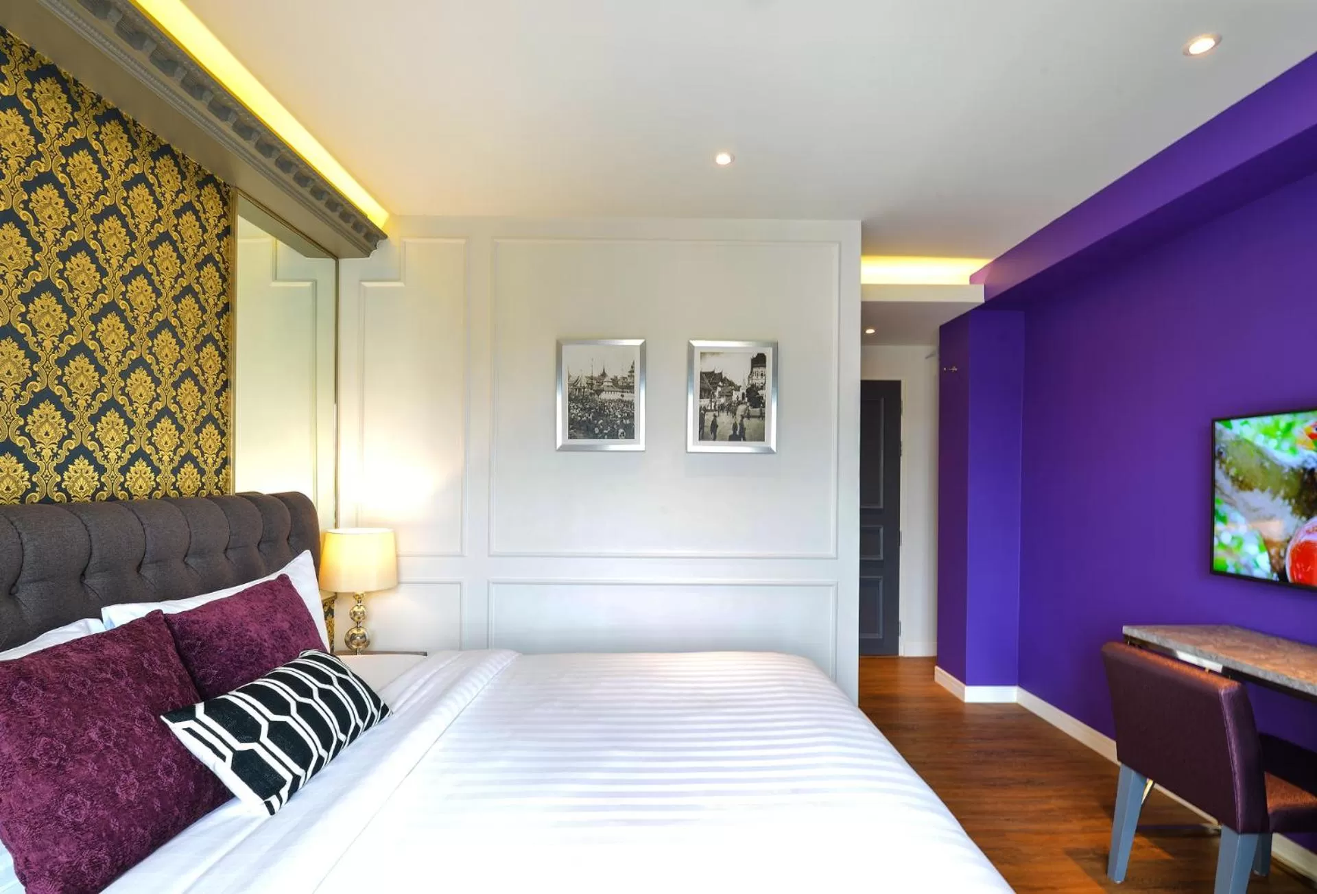 Bedroom, Bed in Villa De Khaosan by Chillax