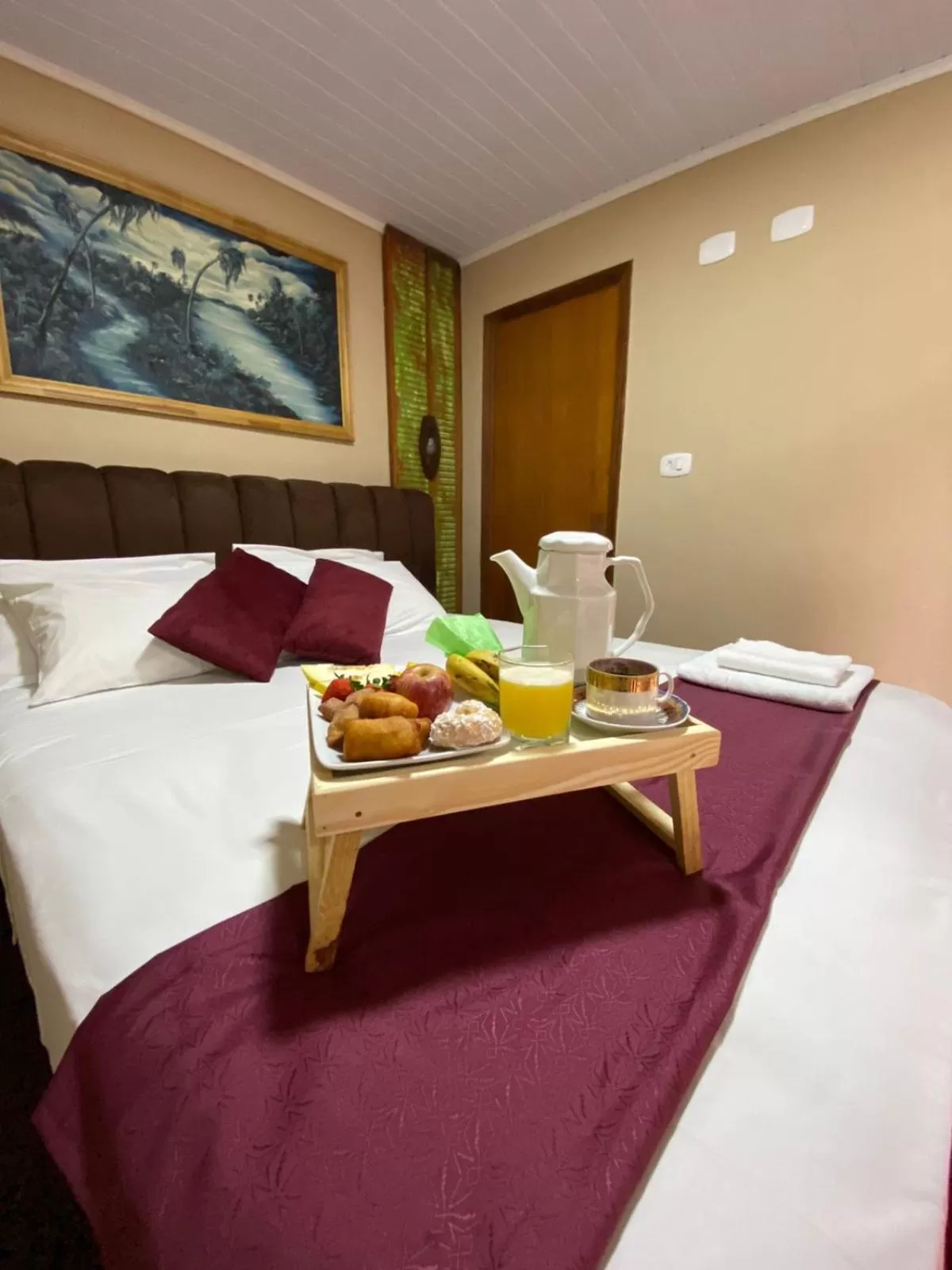 Bed in Queiroz Palace Hotel