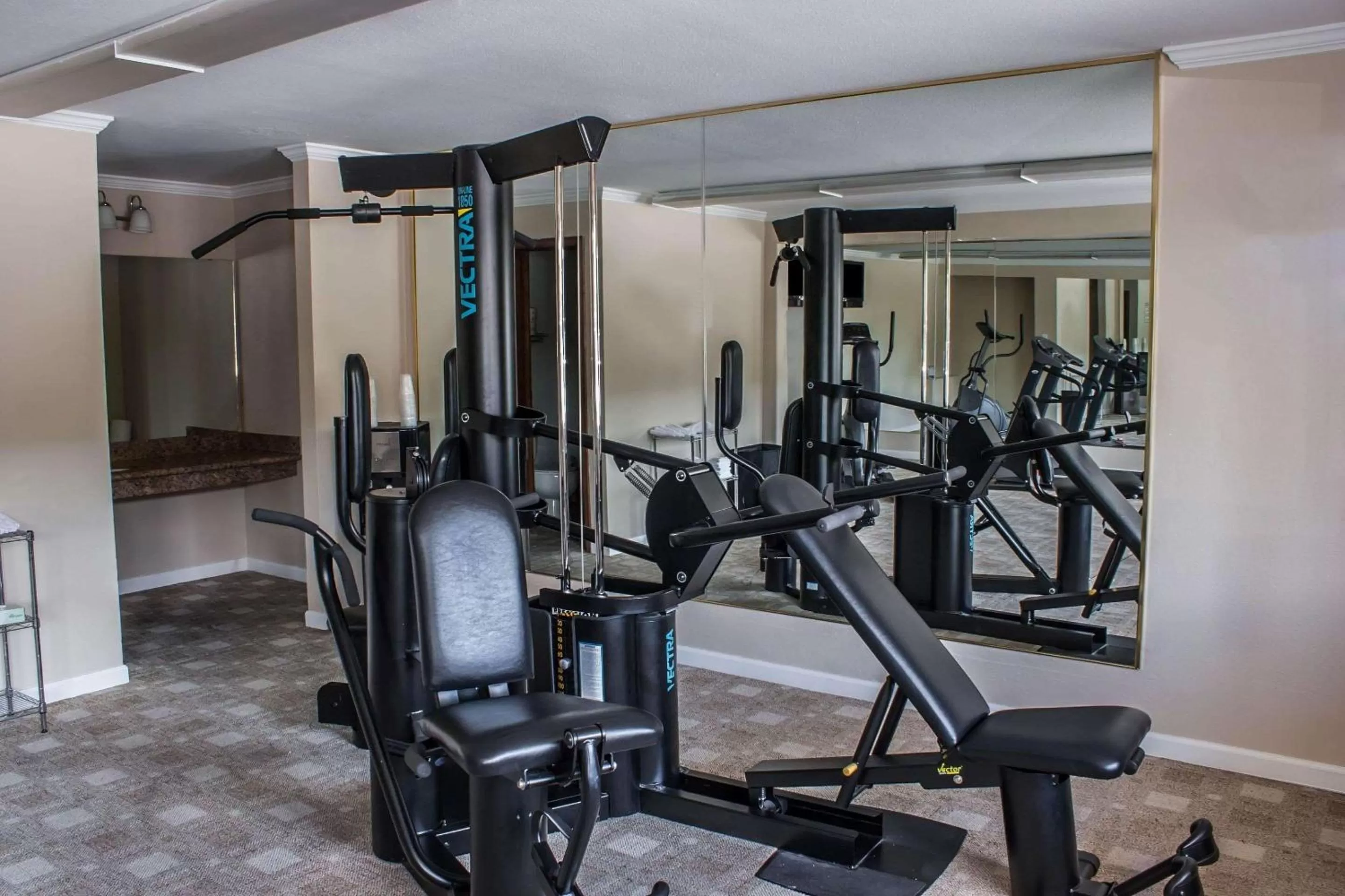 Fitness centre/facilities in Quality Inn & Suites Fife Seattle
