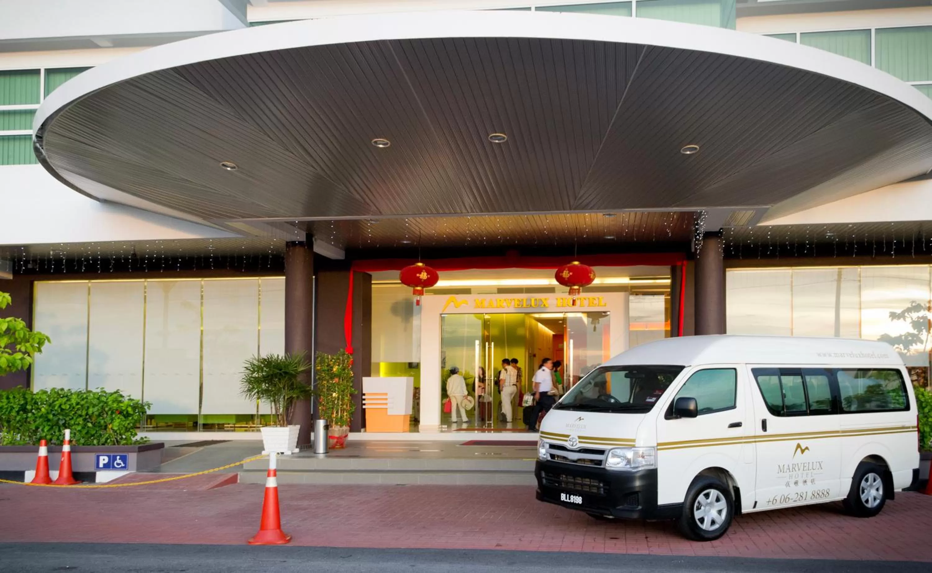 Facade/entrance in Marvelux Hotel