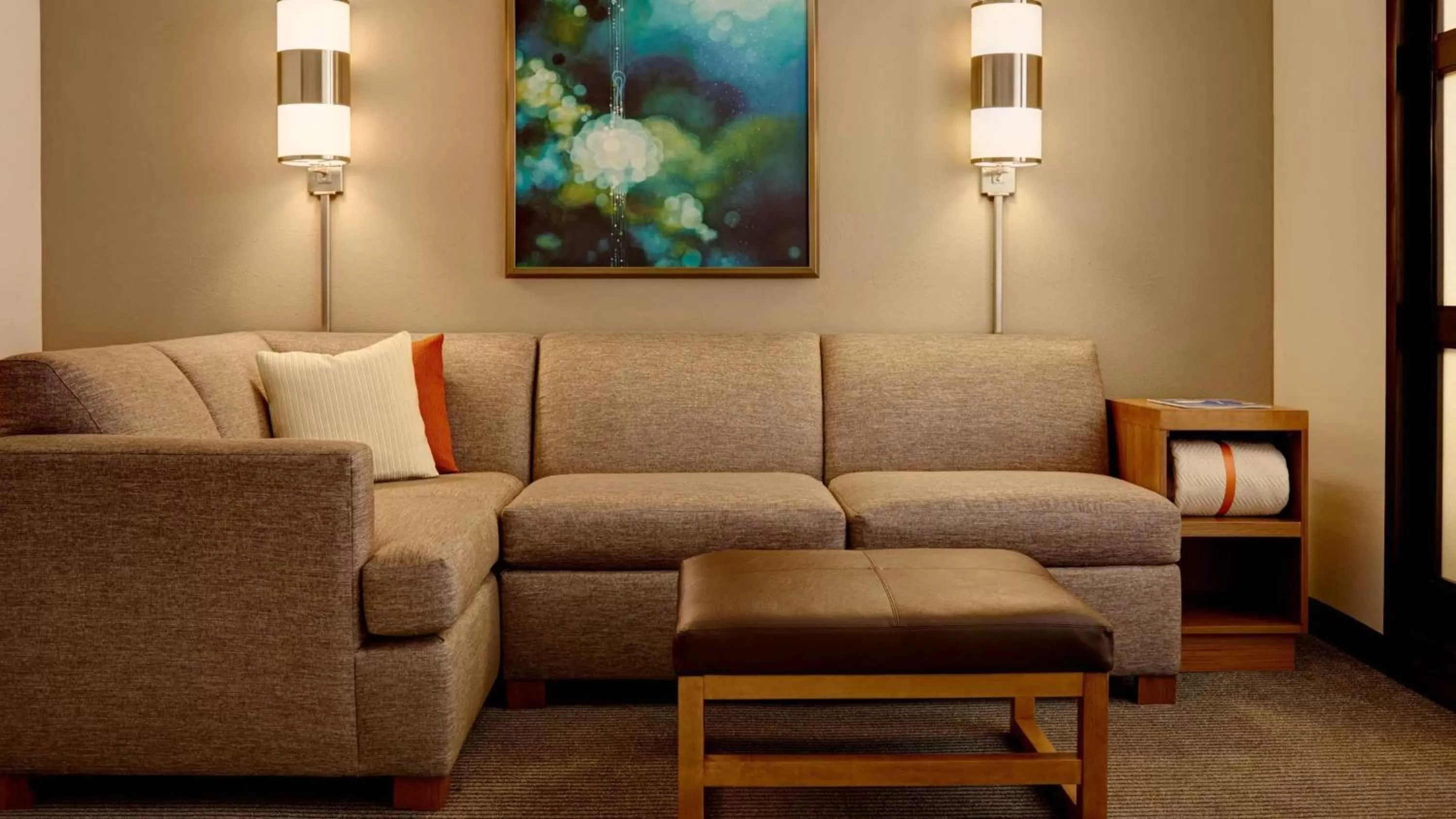 Bedroom in Sonesta Select Tucson Airport