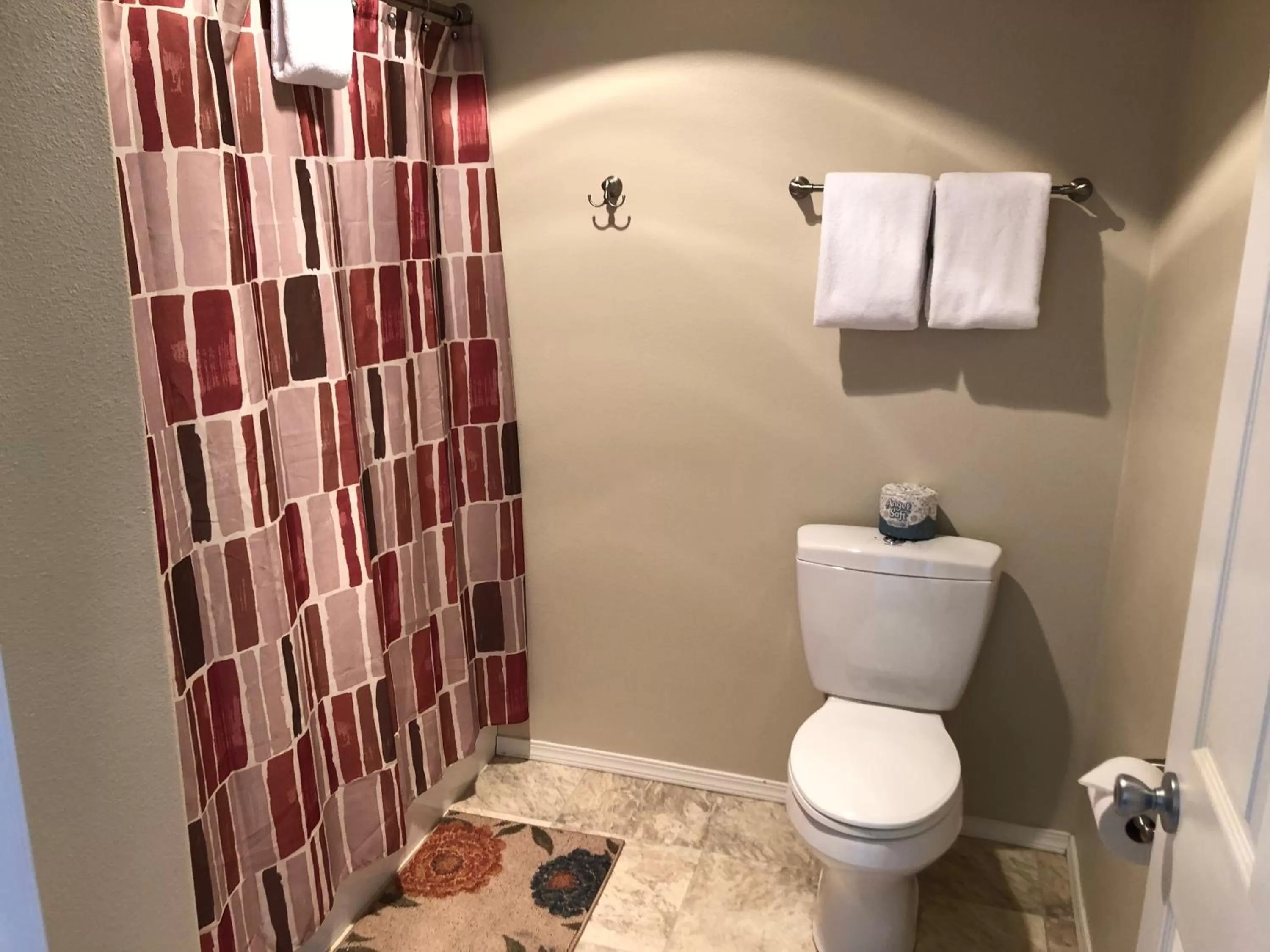 Bathroom in Inn at Arch Rock