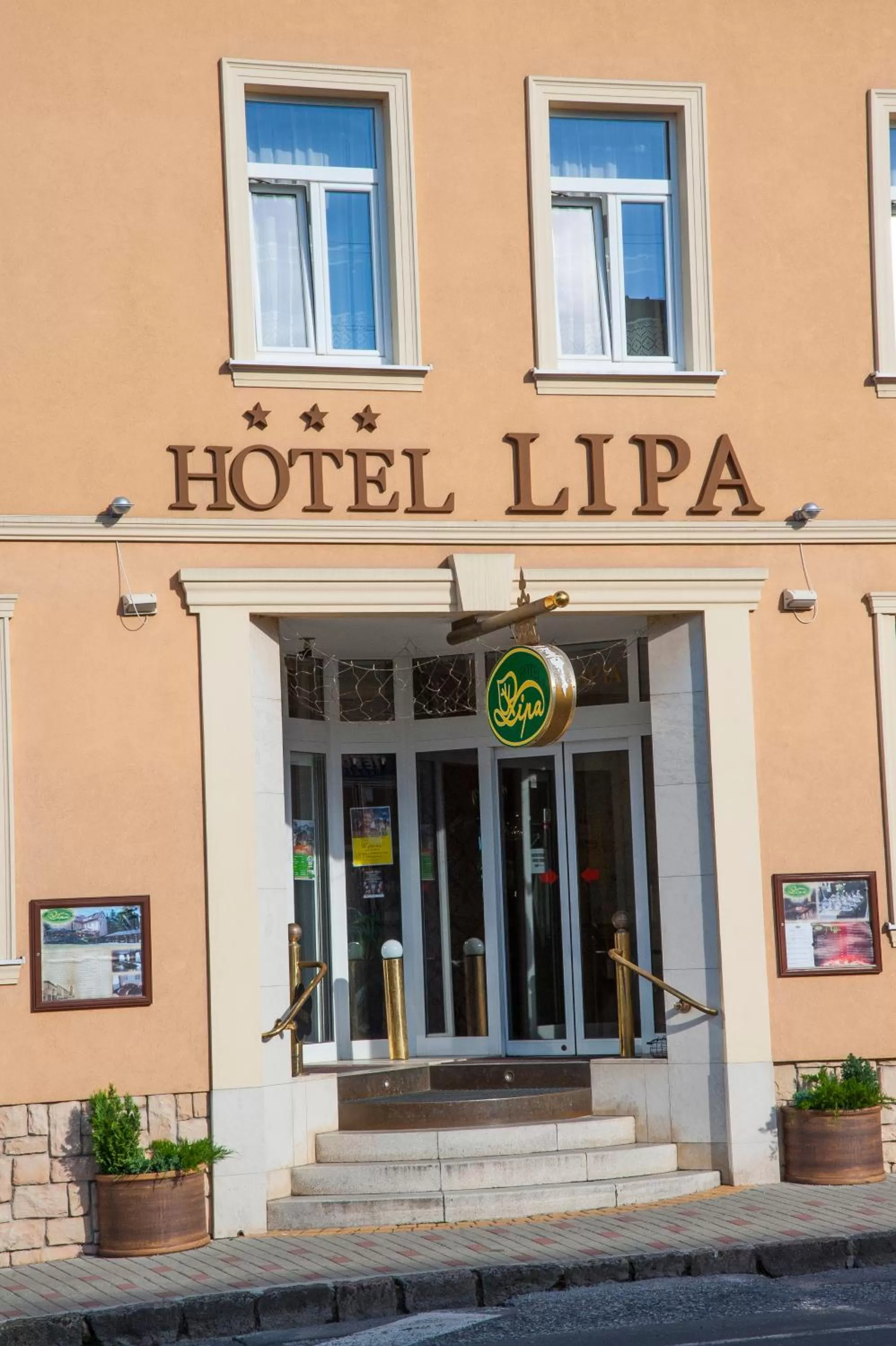 Property building in Hotel Lipa