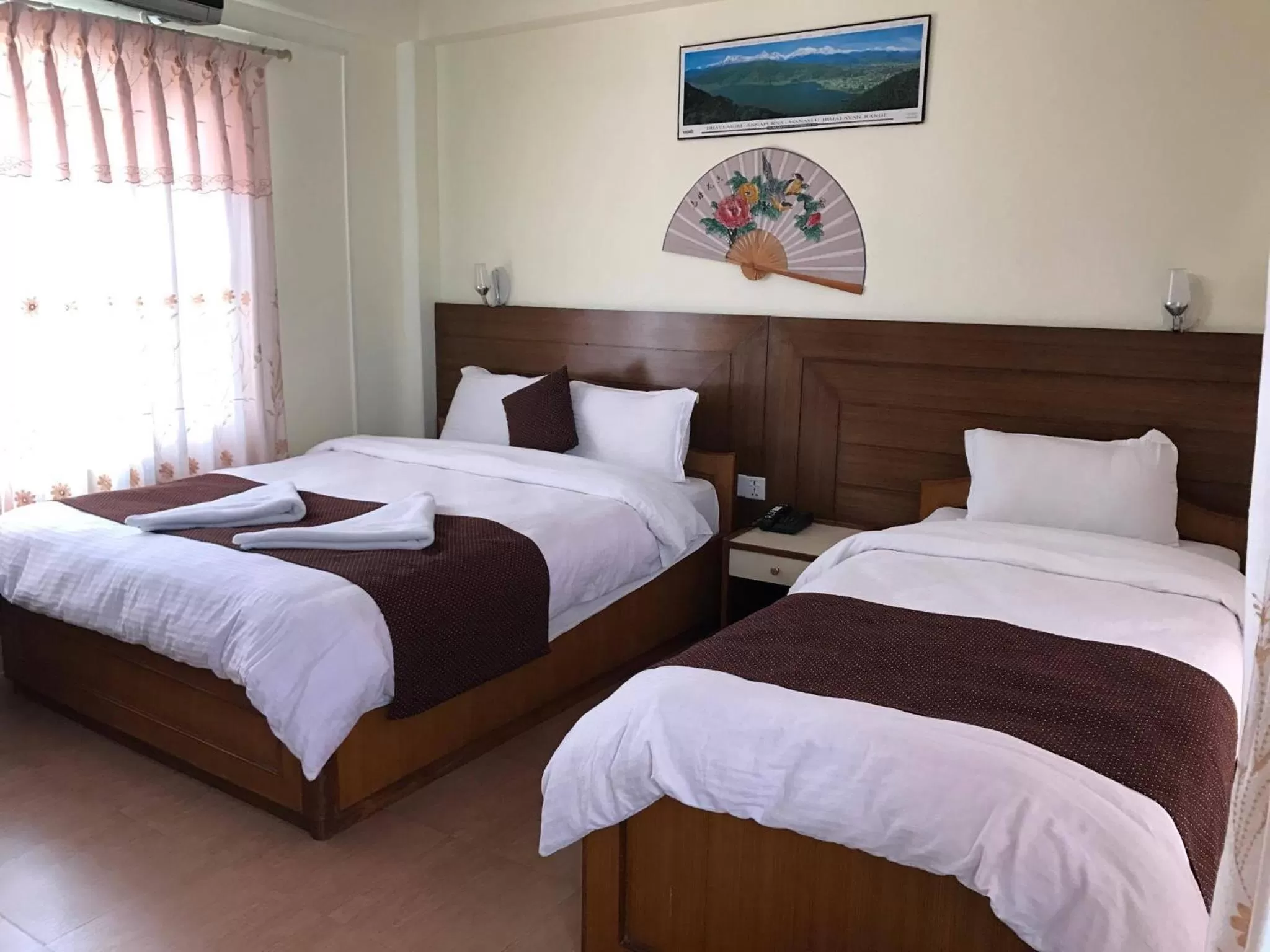 Bedroom, Bed in Hotel Himalayan Inn