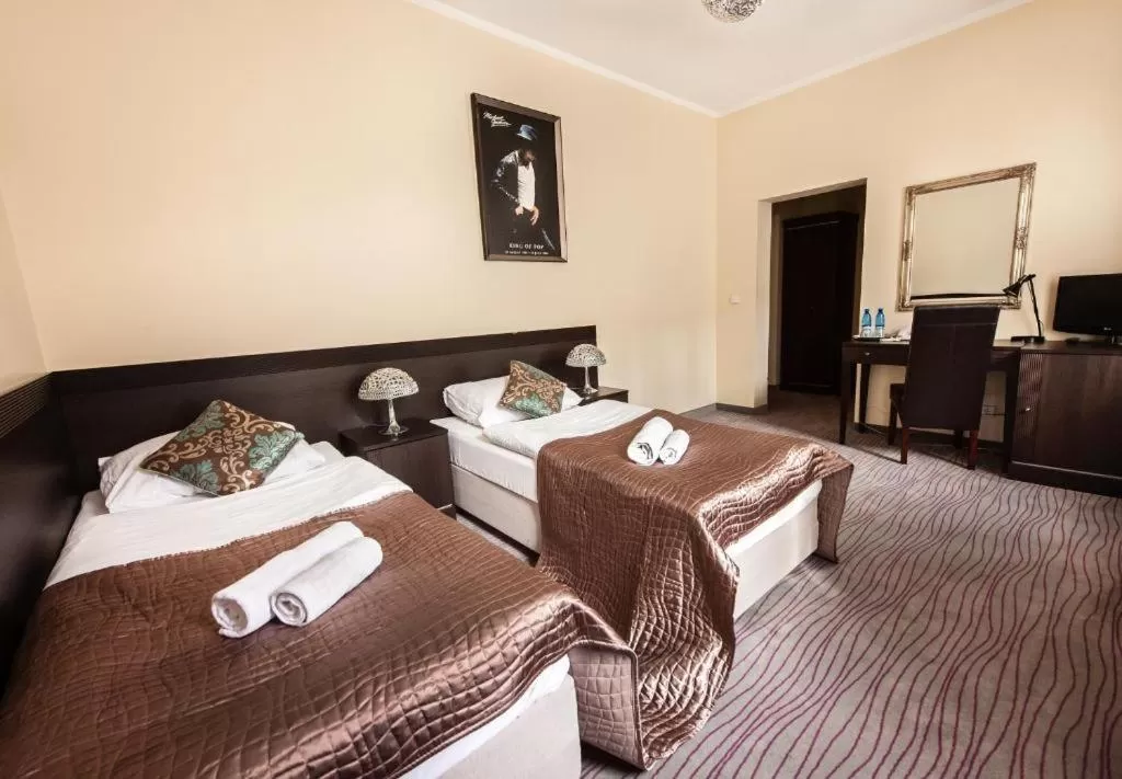 Bed in Hotel Willa Adriana