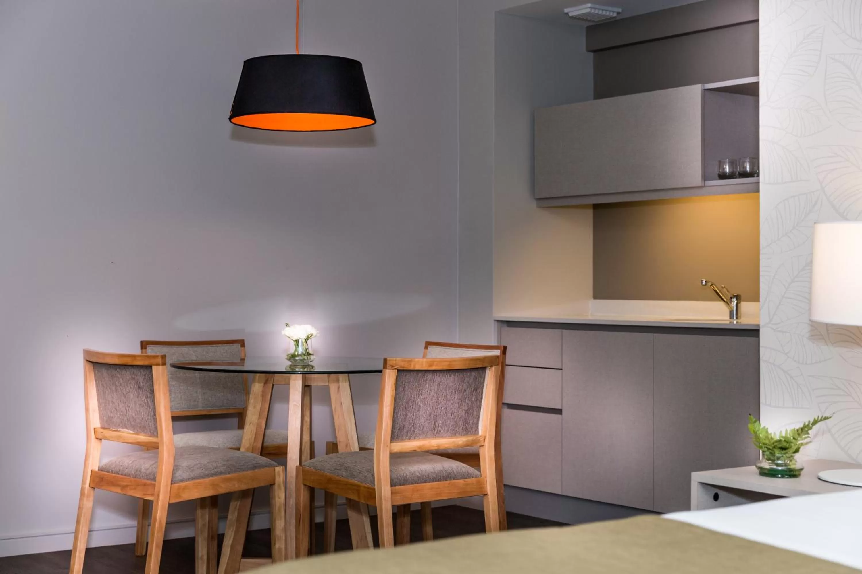 Dining area in Dazzler by Wyndham Polo