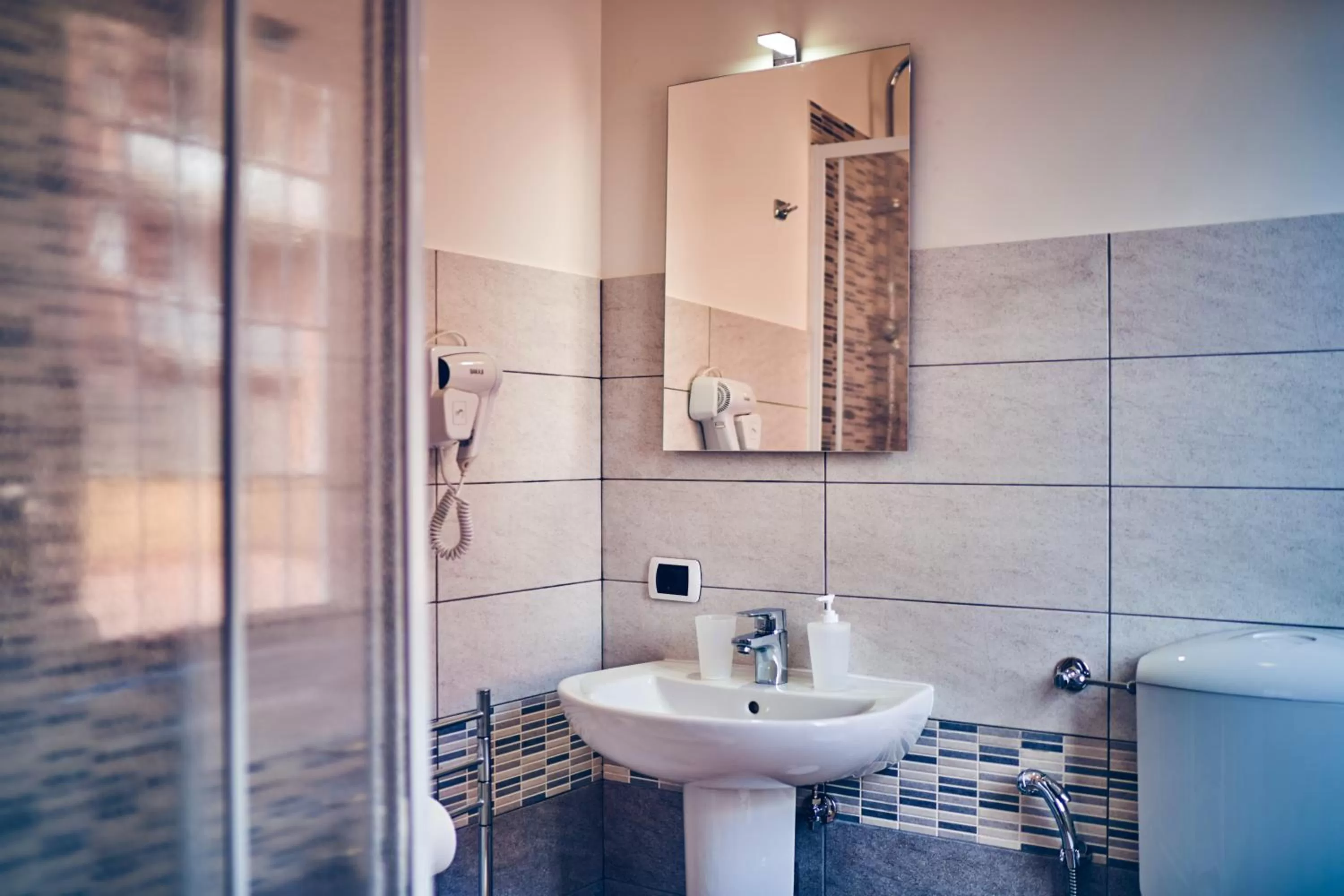 Travelershome 7Metri Ciampino GuestHouse