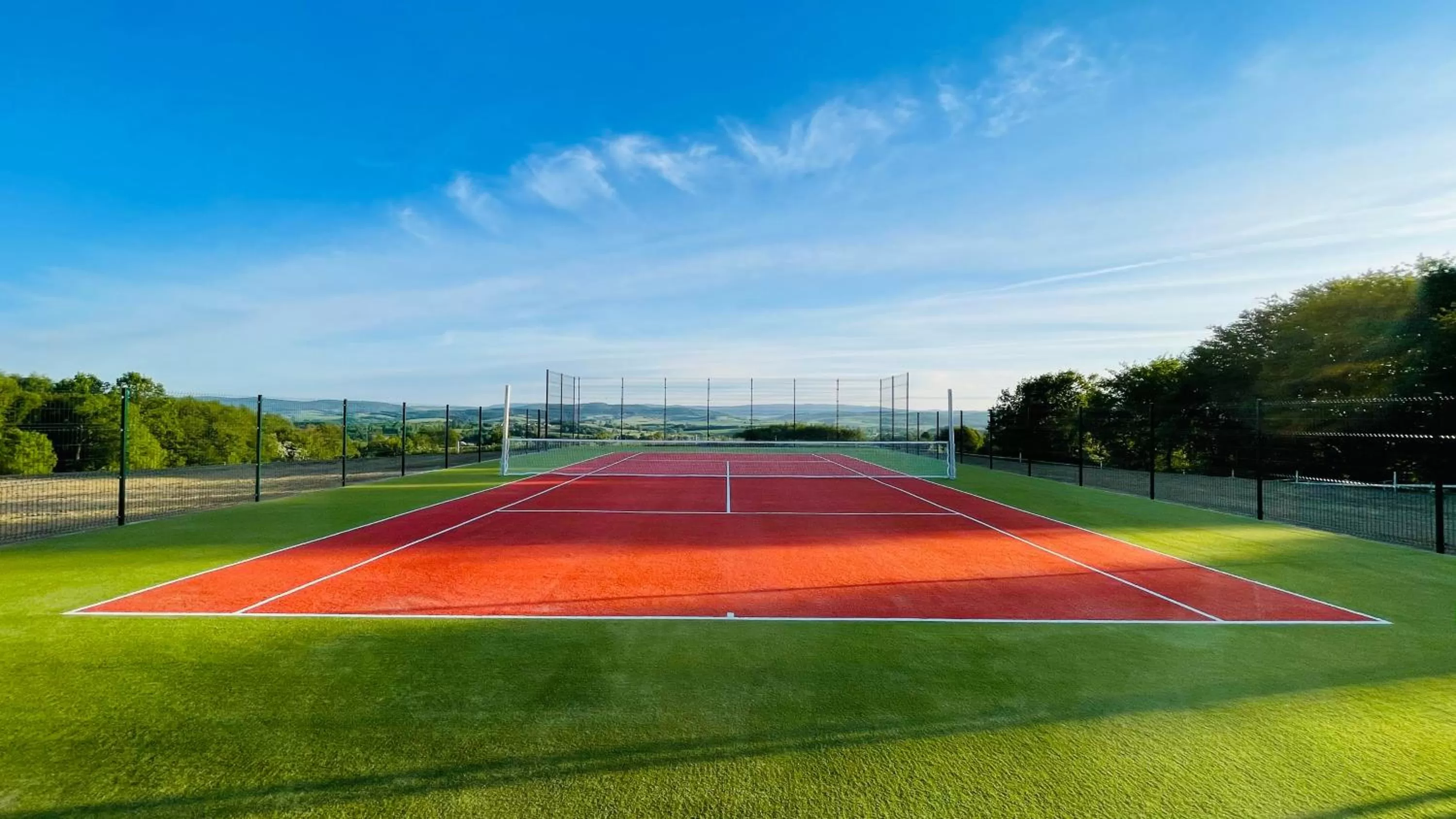 Tennis court in Basztogród