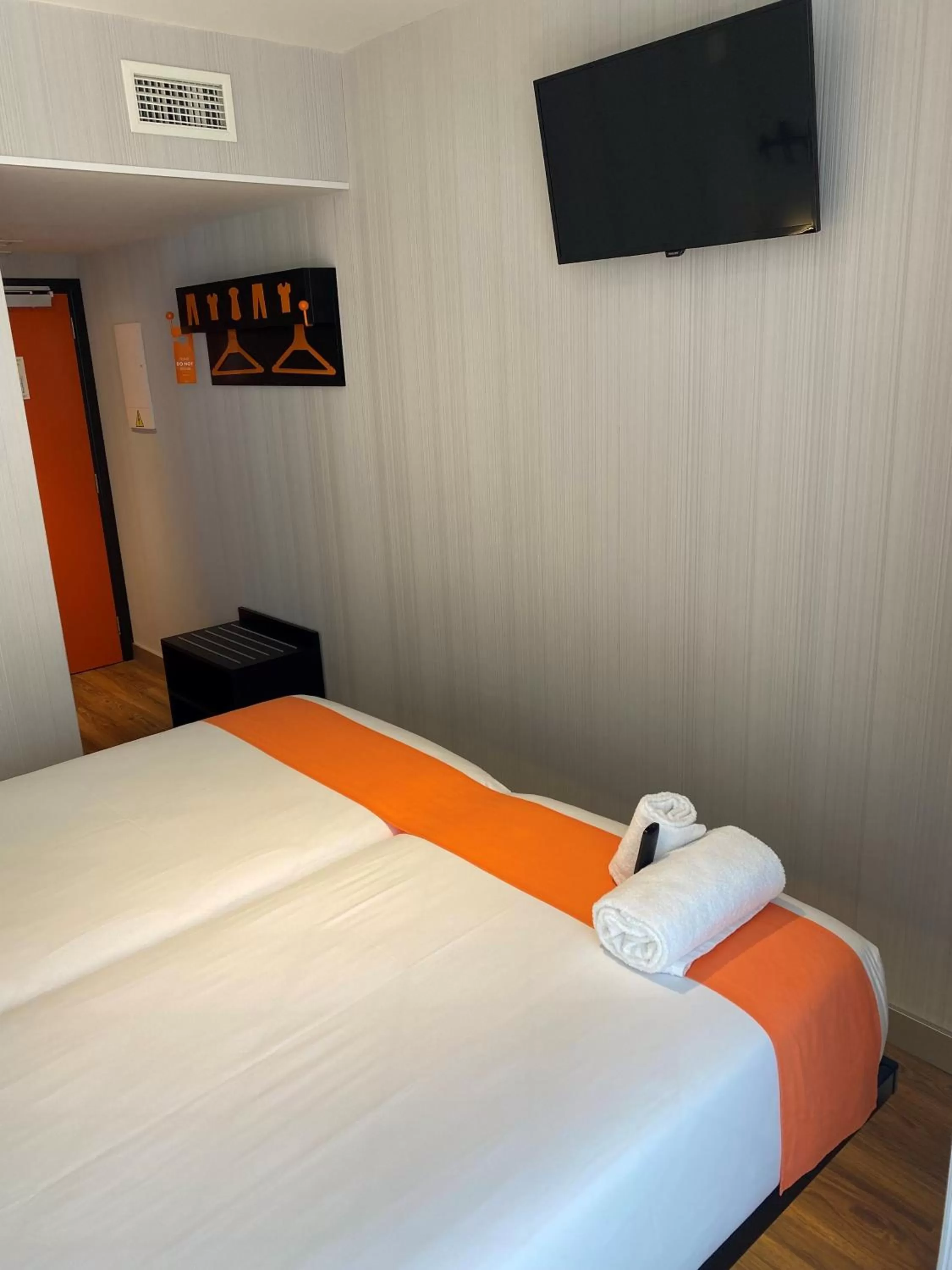 Bed in easyHotel Lisbon