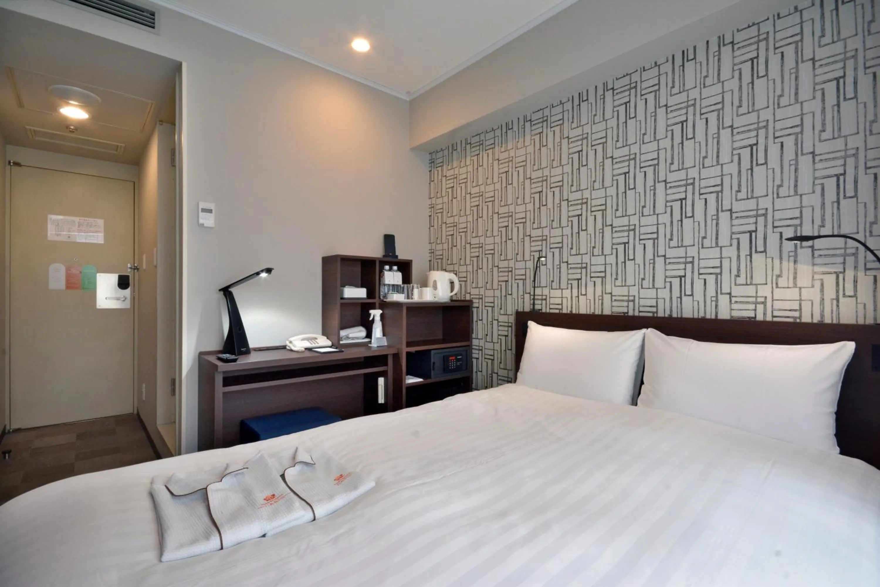 Renovated Double Room - Non-Smoking in Premier Hotel -Cabin - Shinjuku