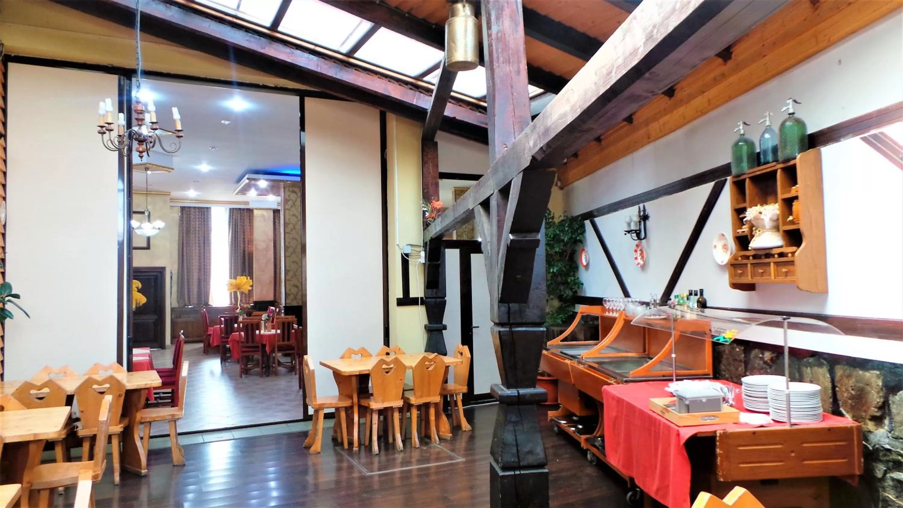 Restaurant/Places to Eat in Hotel Sonne