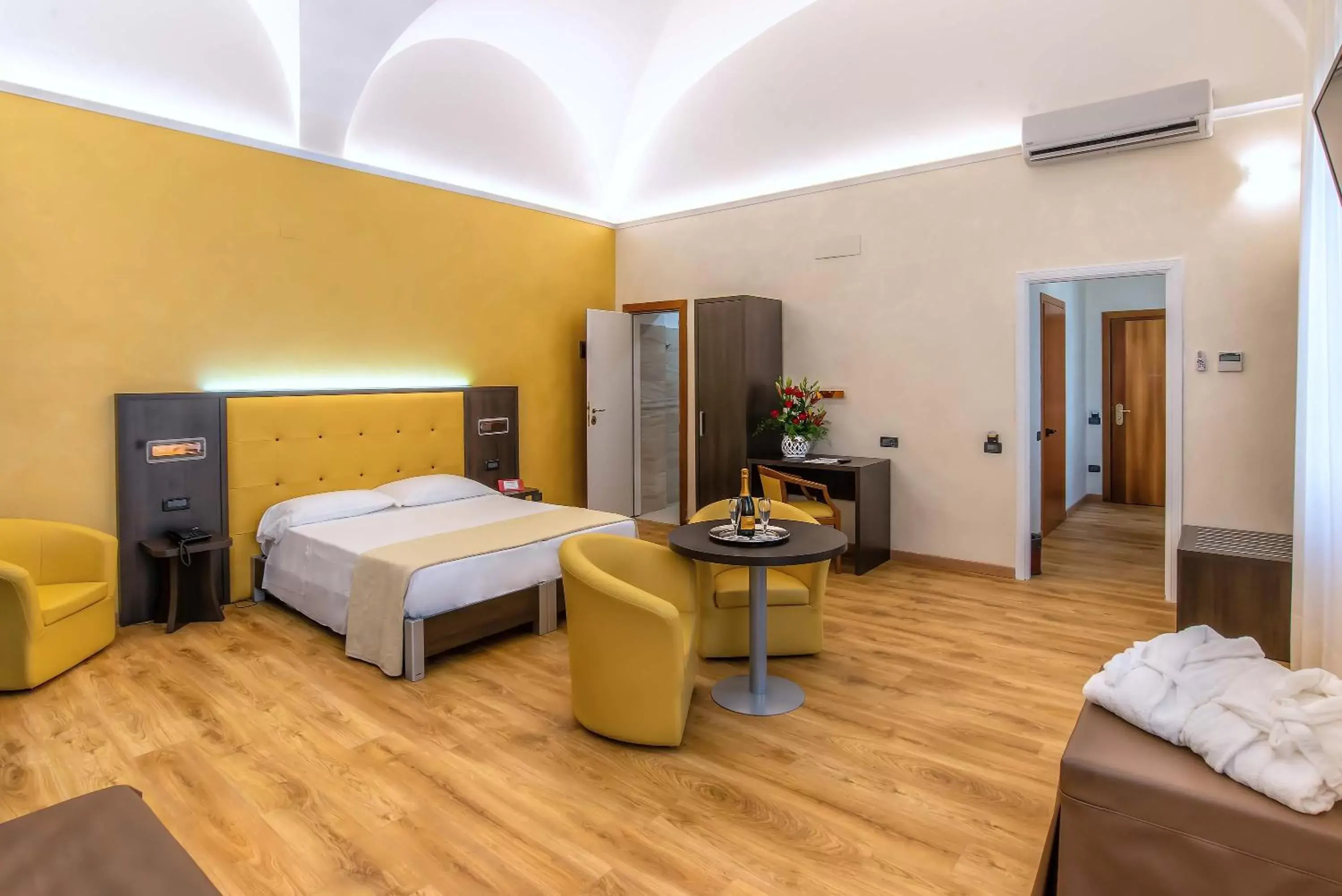 Family Room in Hotel Santa Prisca Family Room in Hotel Santa Prisca