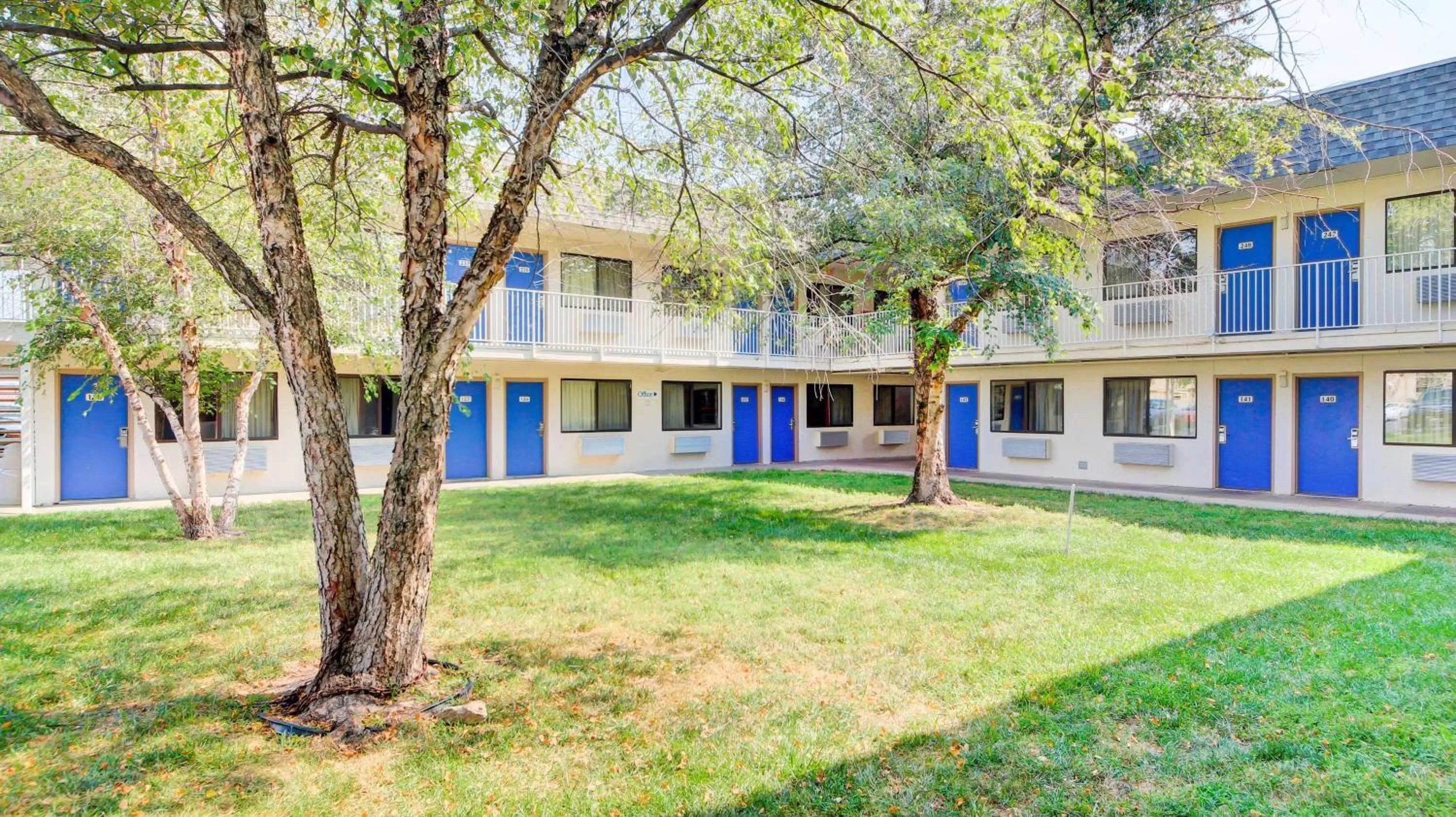 Property building in Motel 6-Wichita, KS - AIRPORT