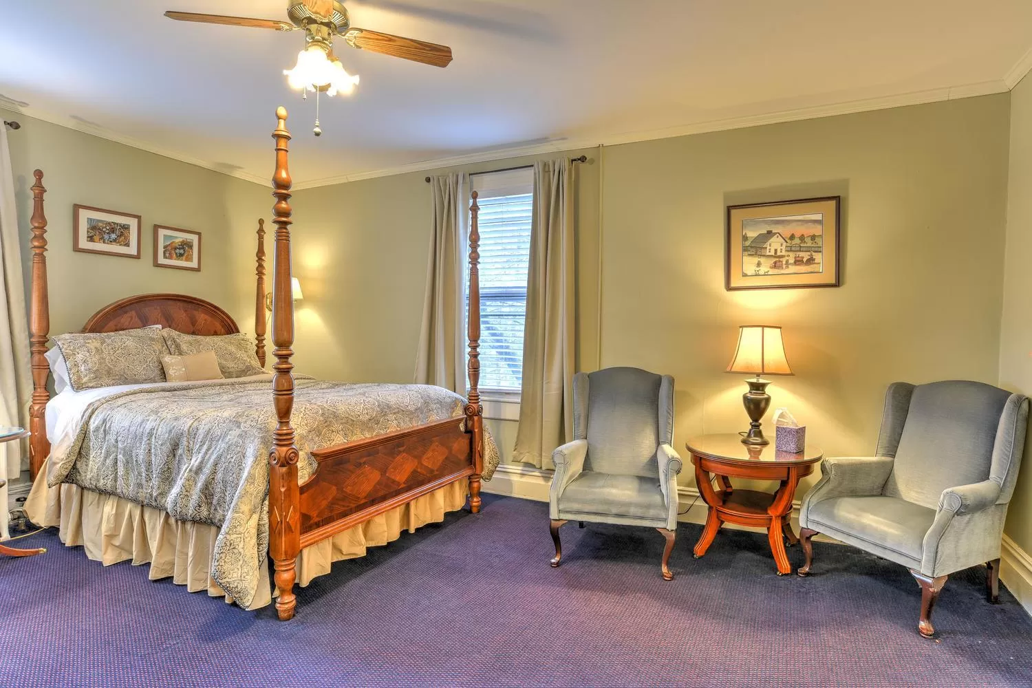 Bed in 1898 Waverly Inn