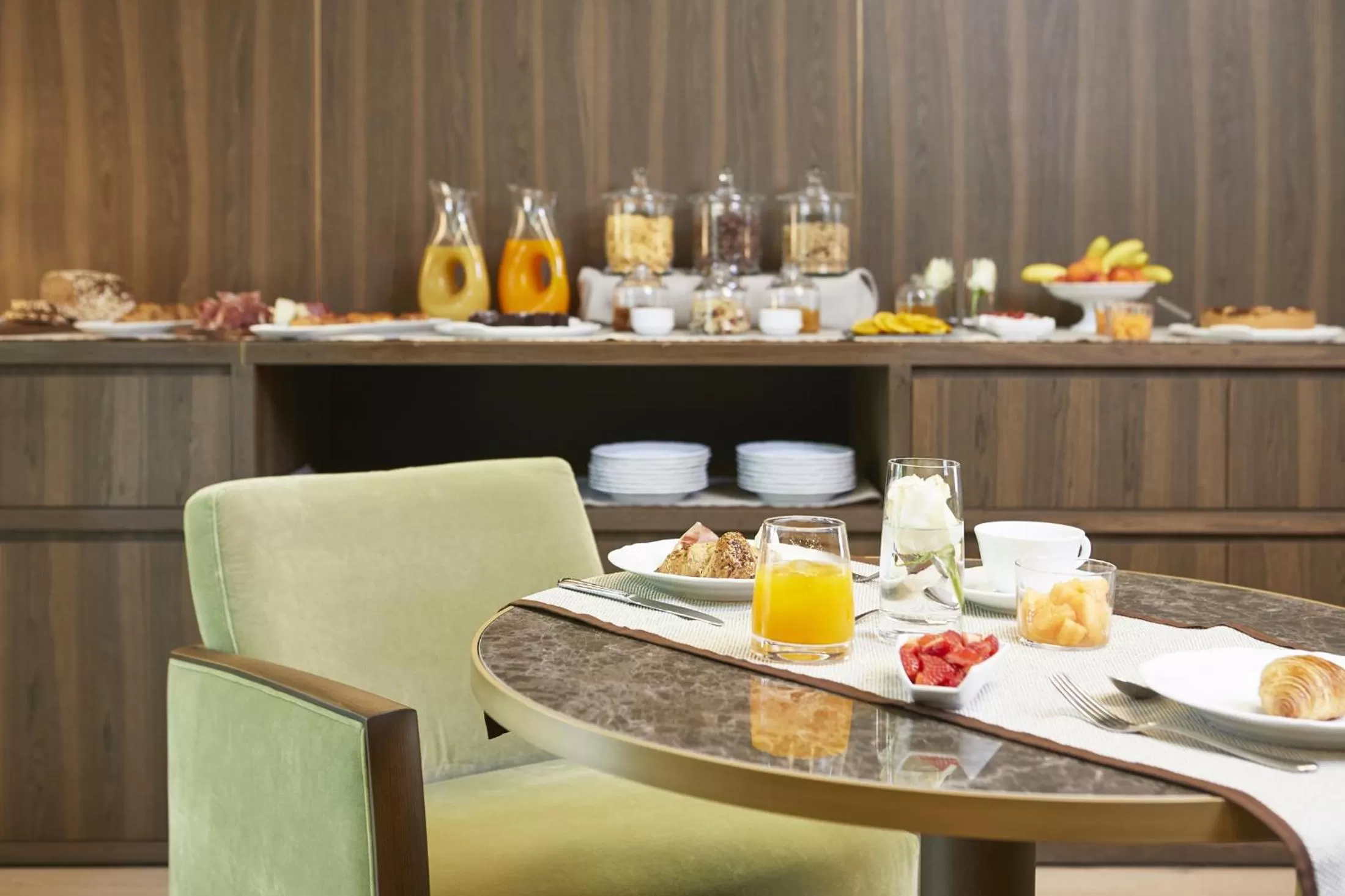 Food and drinks in Messori Suites