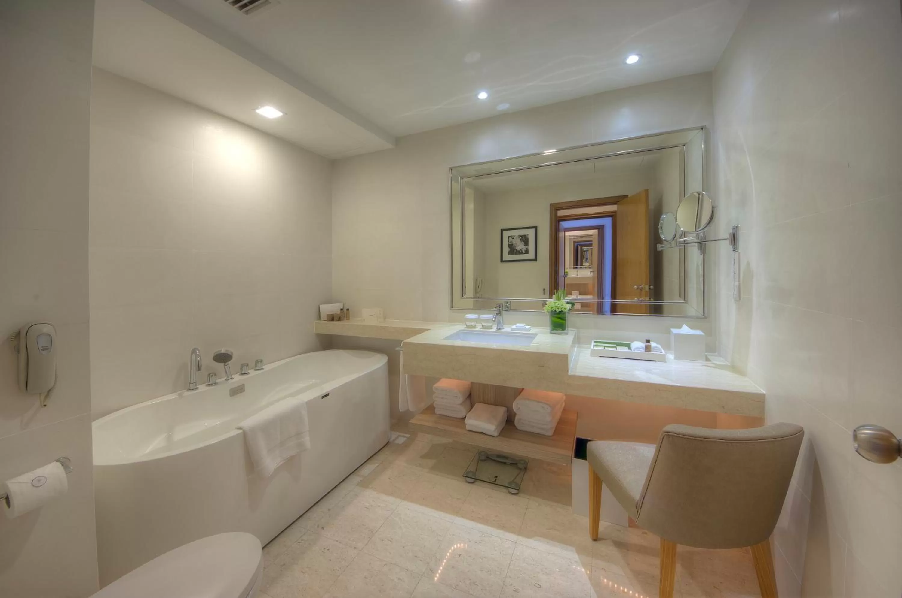 Bathroom in The Chateau Spa & Wellness Resort