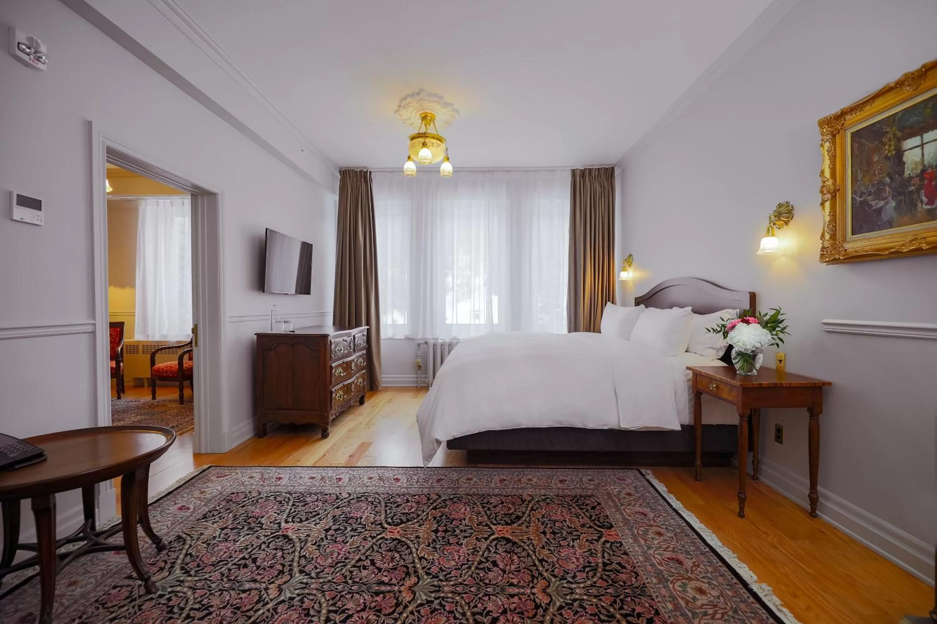 Bed in StoneHaven Le Manoir - Relais & Châteaux